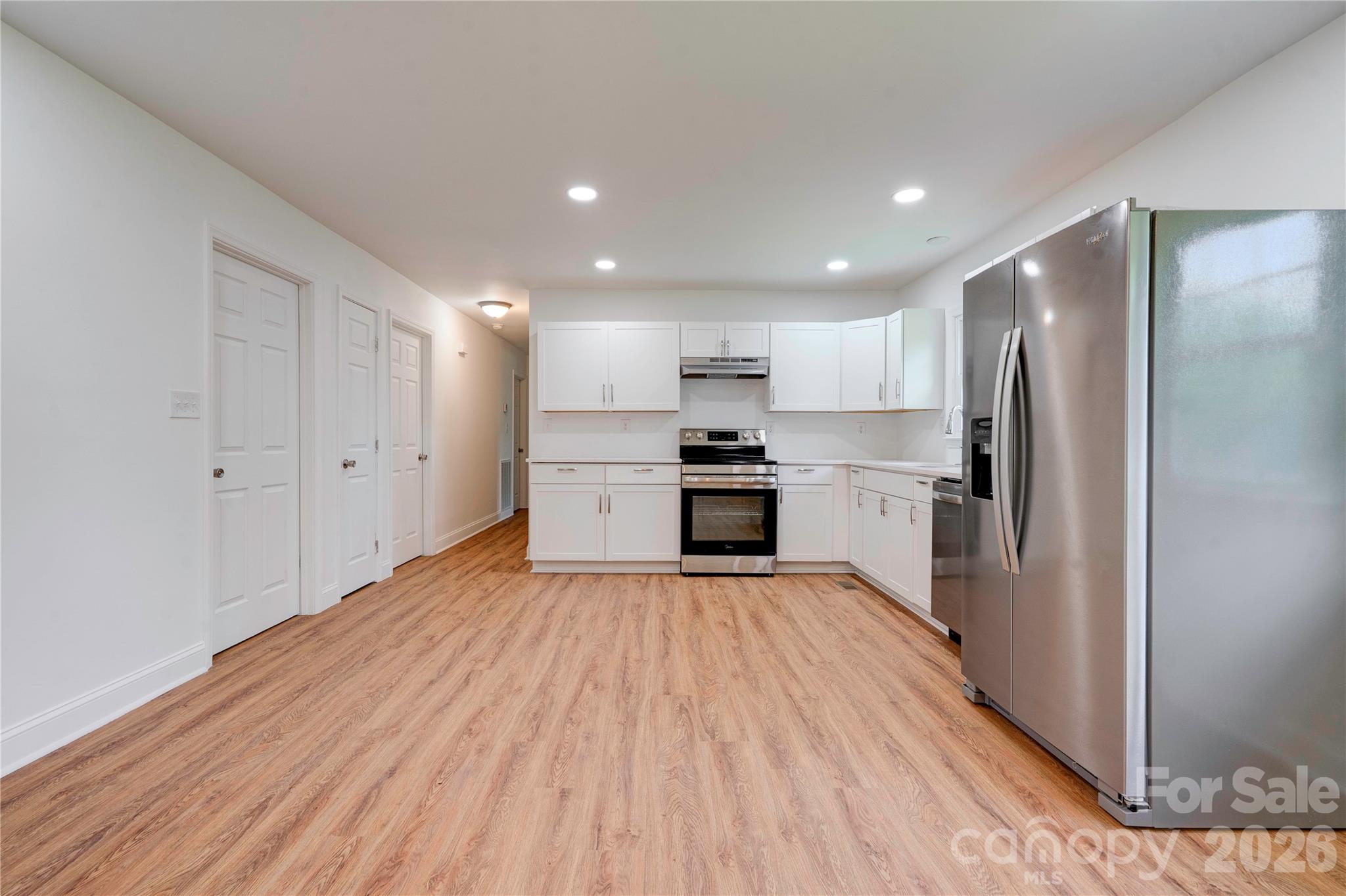 231 London Road Property Photo 6