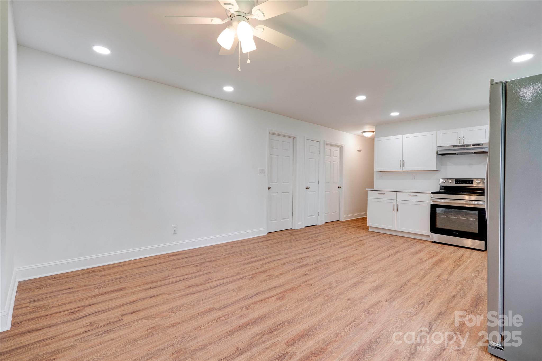231 London Road Property Photo 7