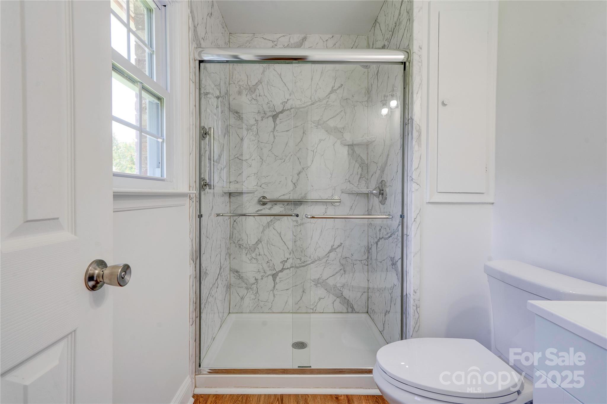 231 London Road Property Photo 13