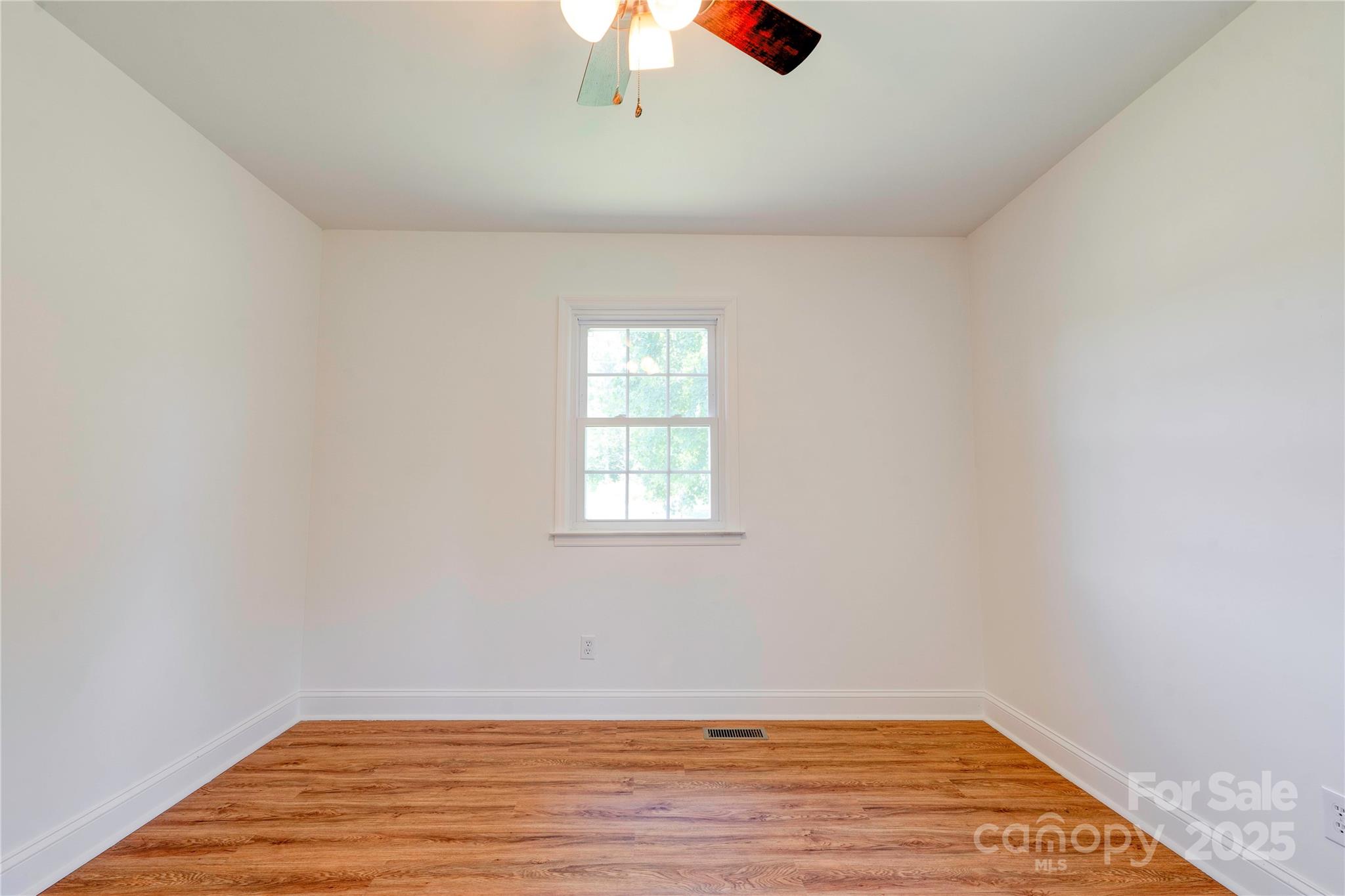 231 London Road Property Photo 18