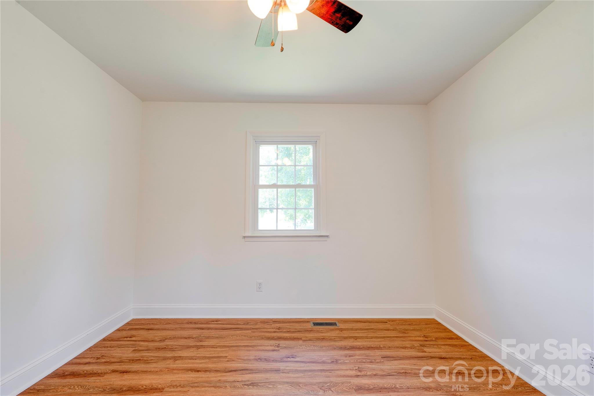 231 London Road Property Photo 18