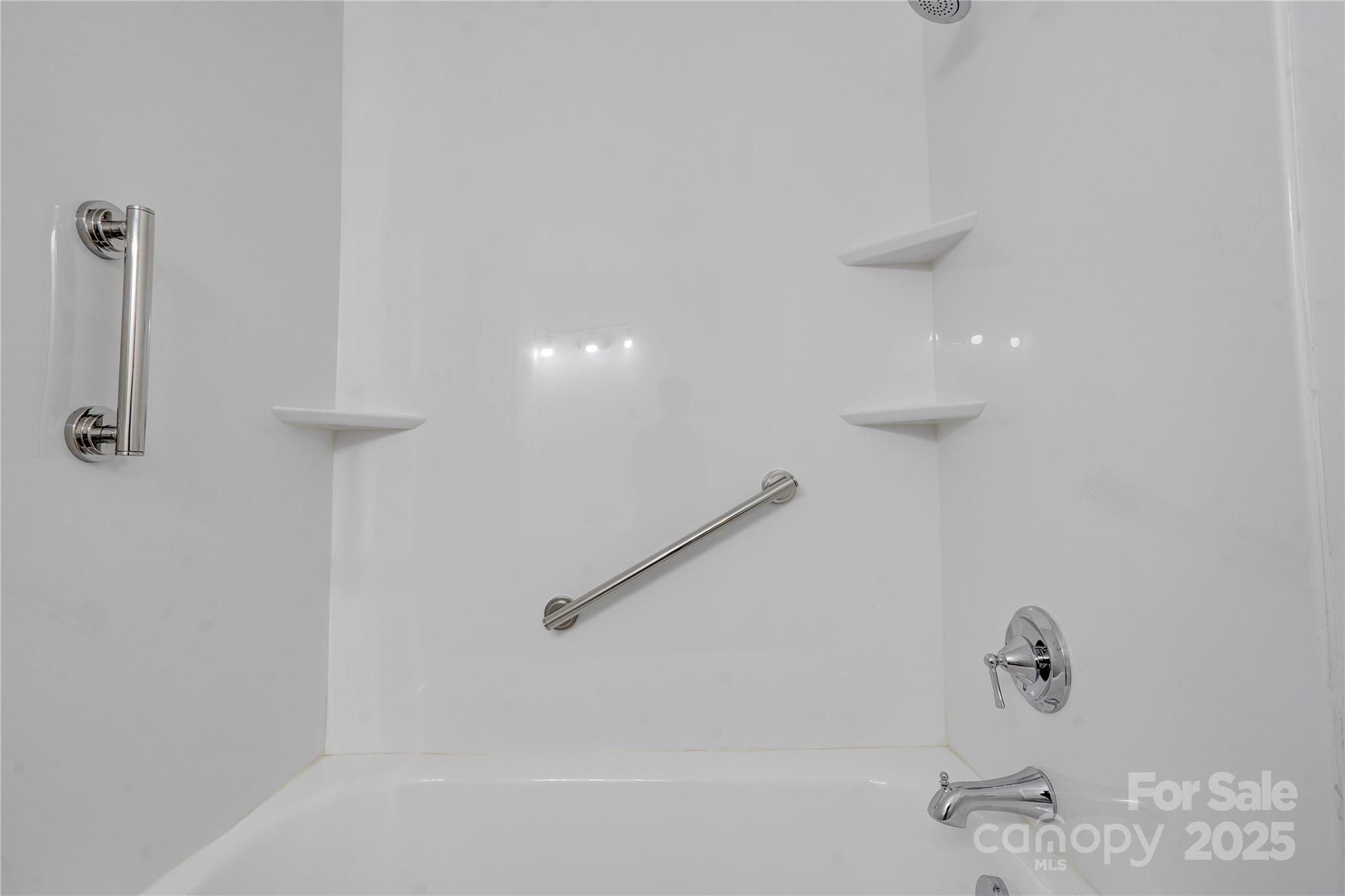 231 London Road Property Photo 22