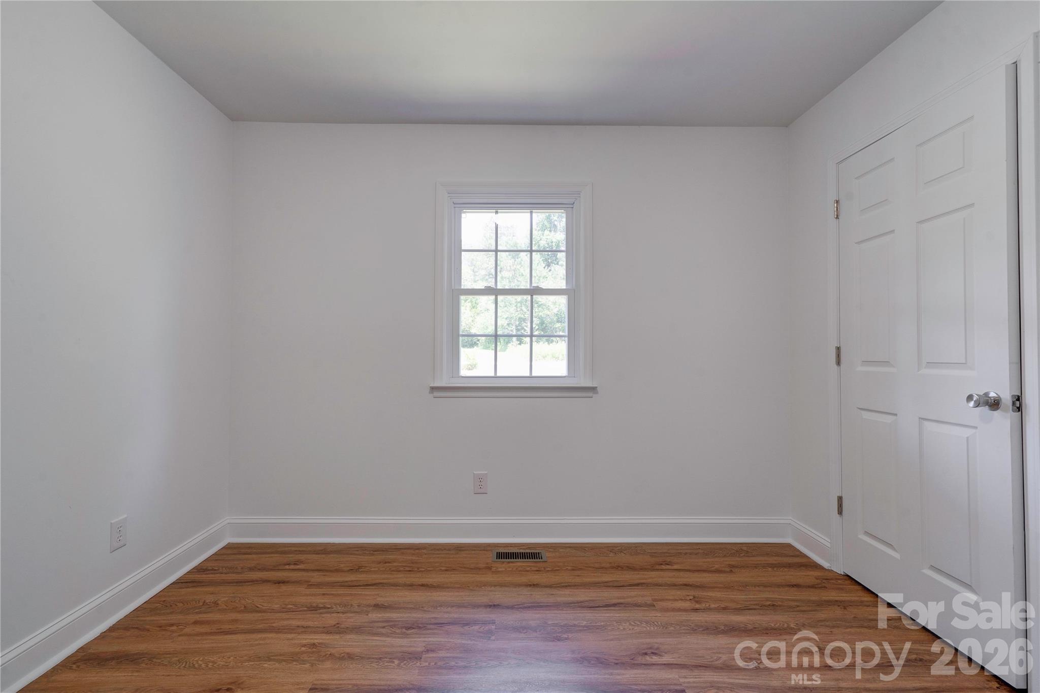 231 London Road Property Photo 23