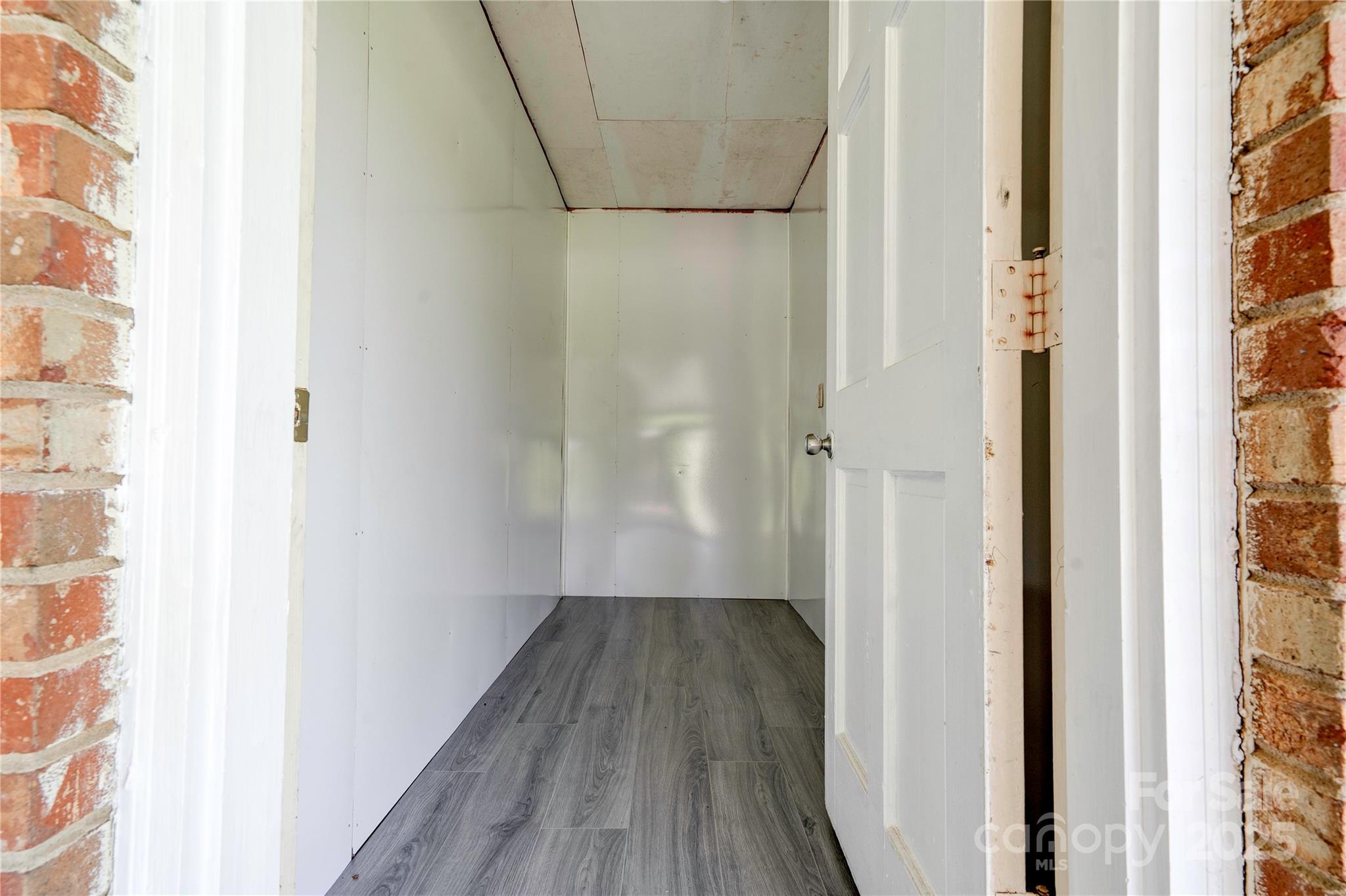231 London Road Property Photo 39