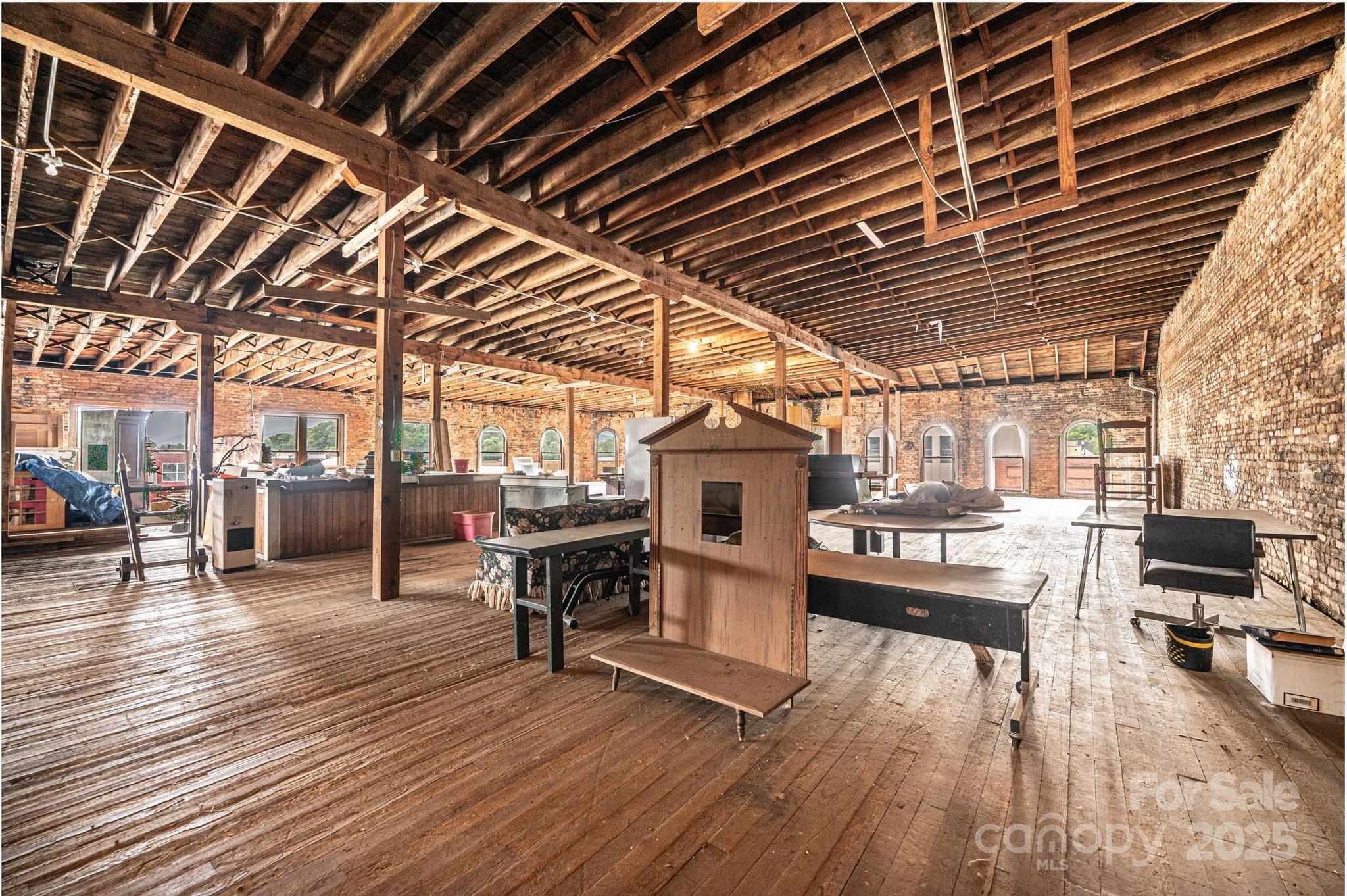 812 West Avenue Property Photo 12