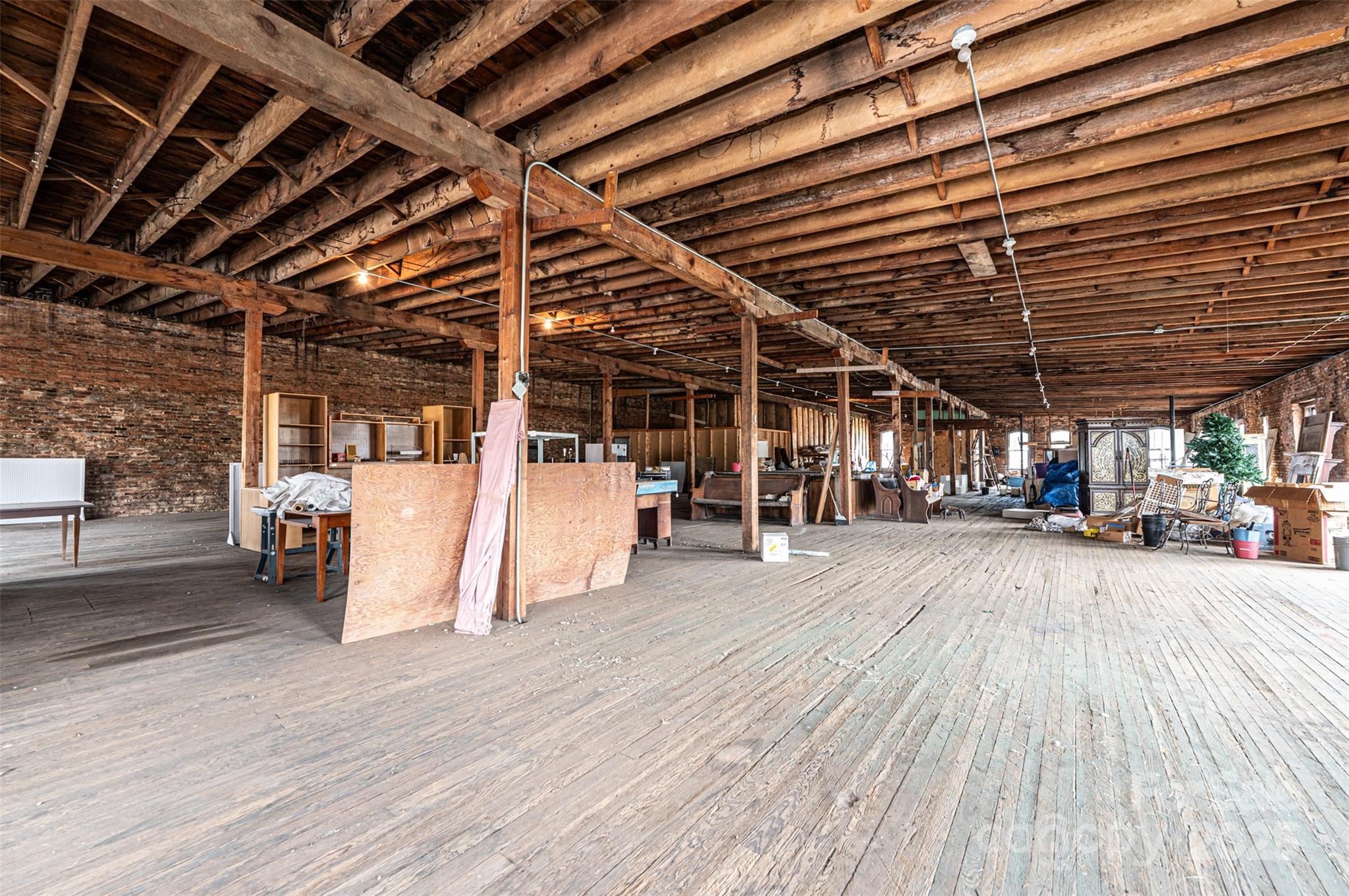 812 West Avenue Property Photo 13
