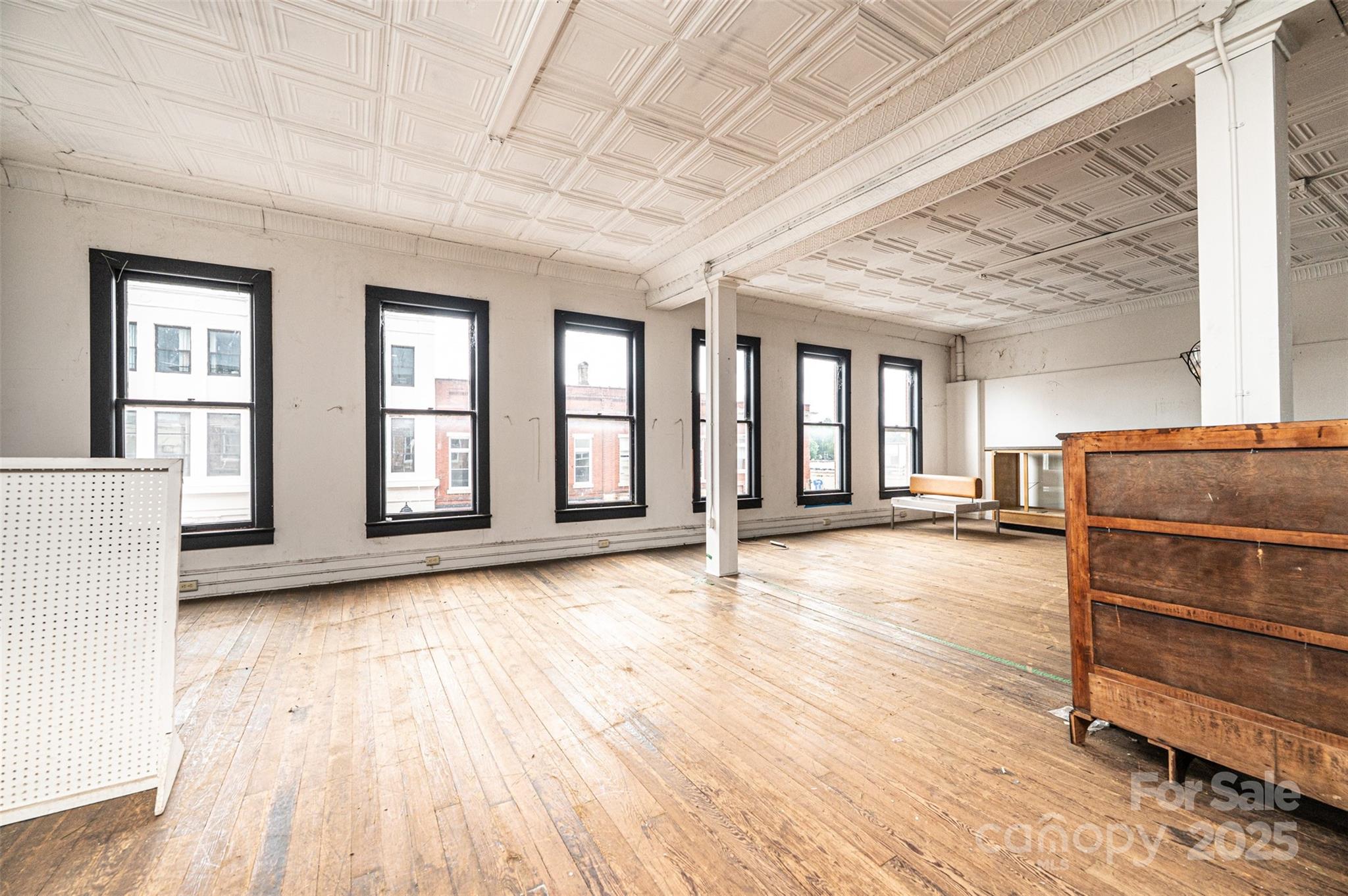 812 West Avenue Property Photo 14