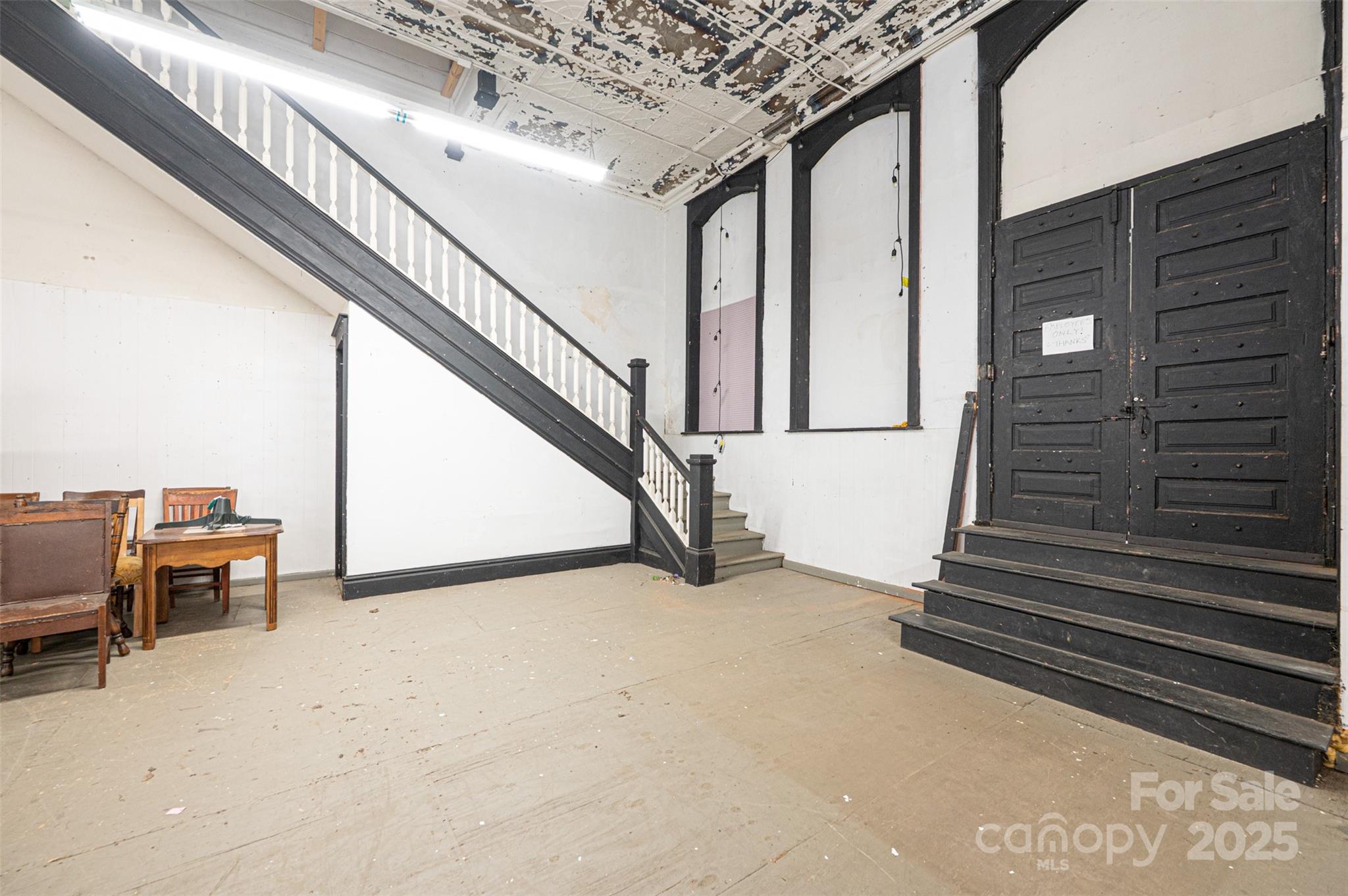 812 West Avenue Property Photo 32