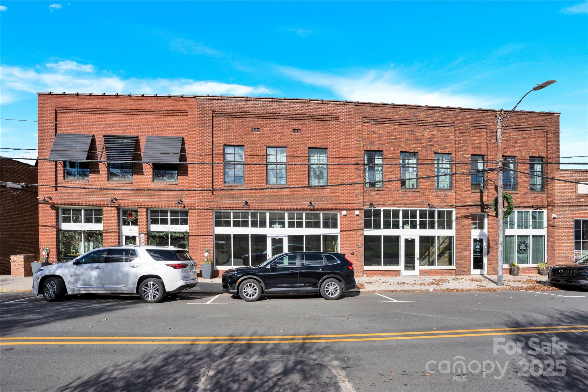166-186 N Broad Street Property Photo 3