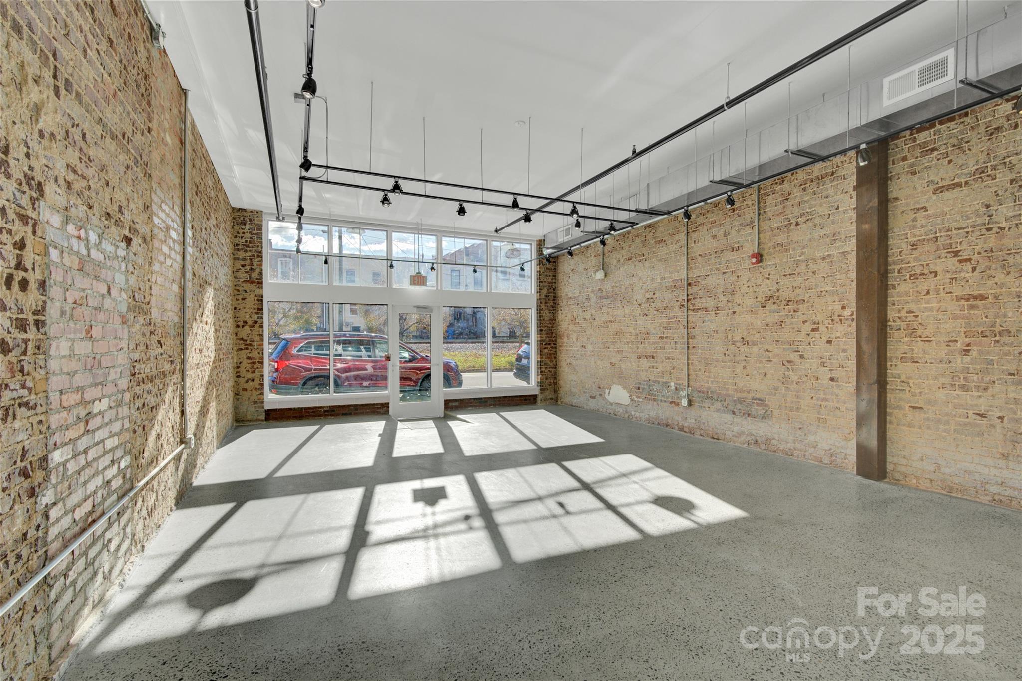 166-186 N Broad Street Property Photo 12