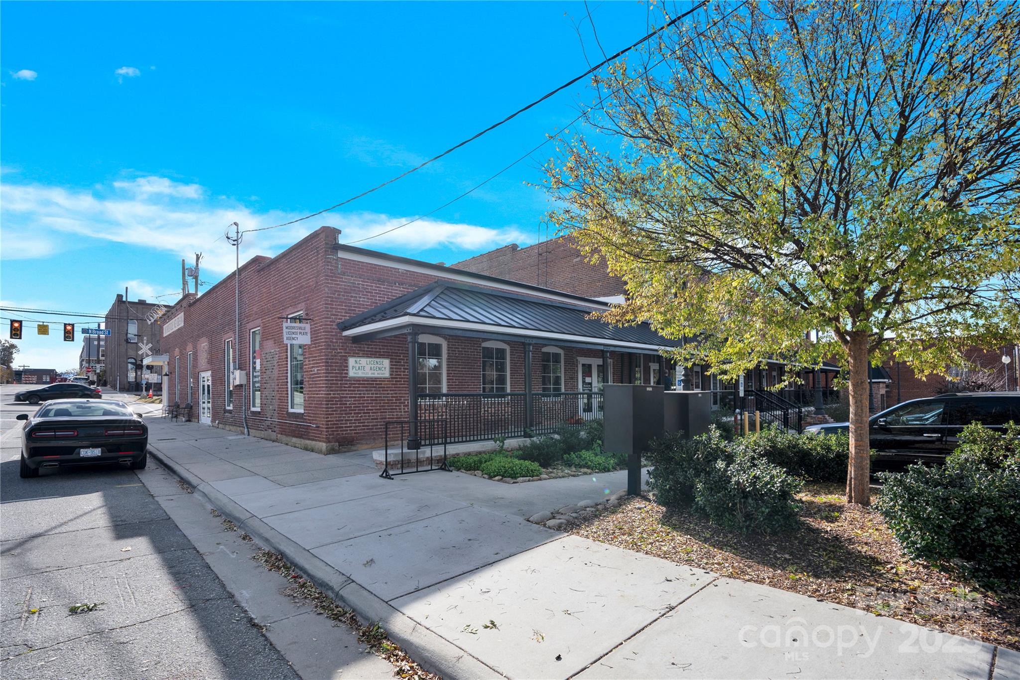 166-186 N Broad Street Property Photo 14
