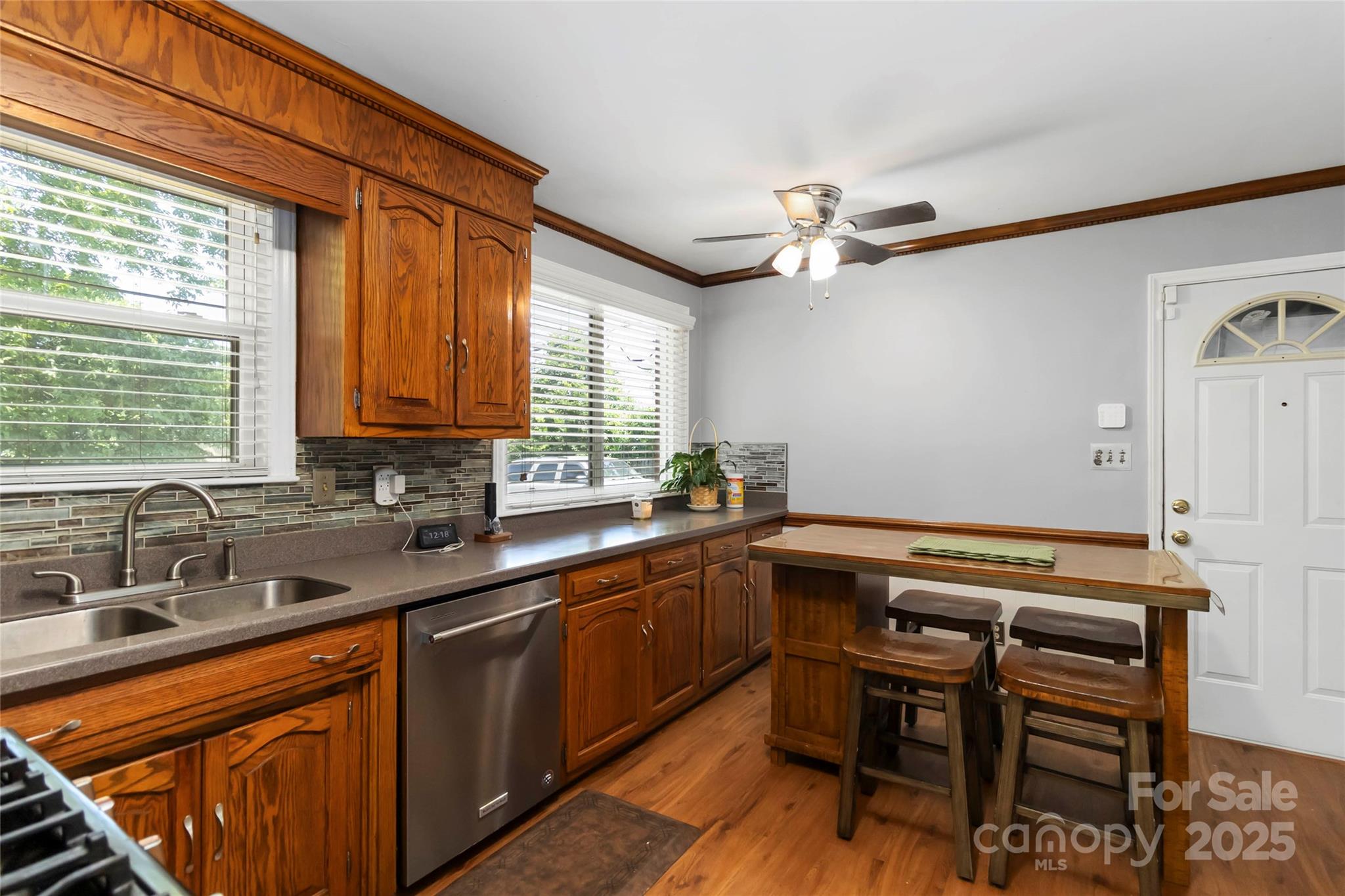 5111 Tewkesbury Road Property Photo 11