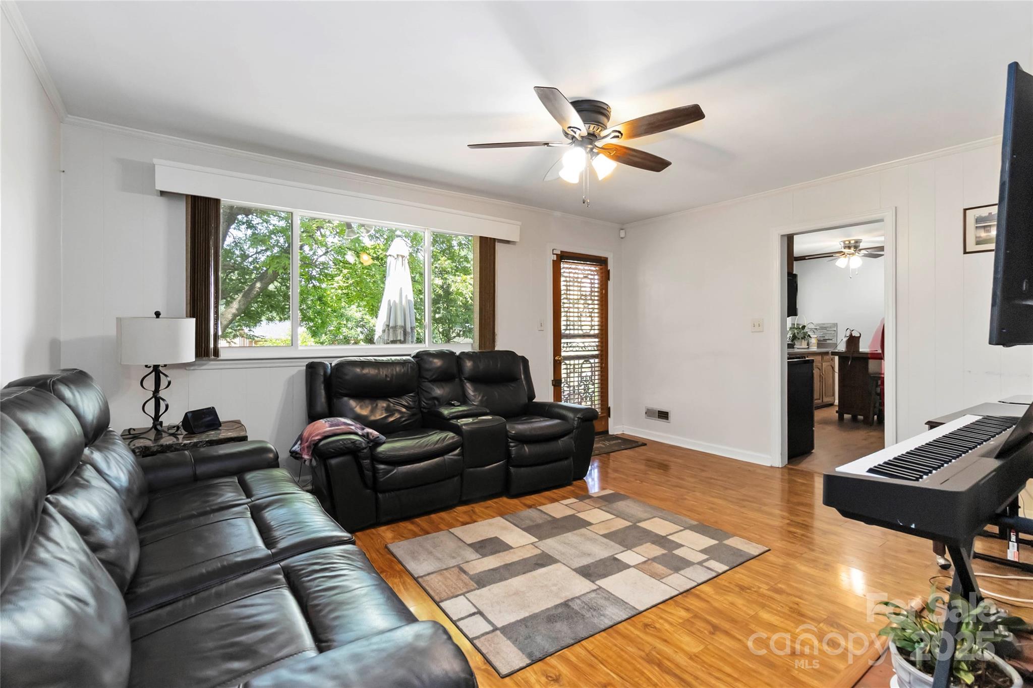 5111 Tewkesbury Road Property Photo 18