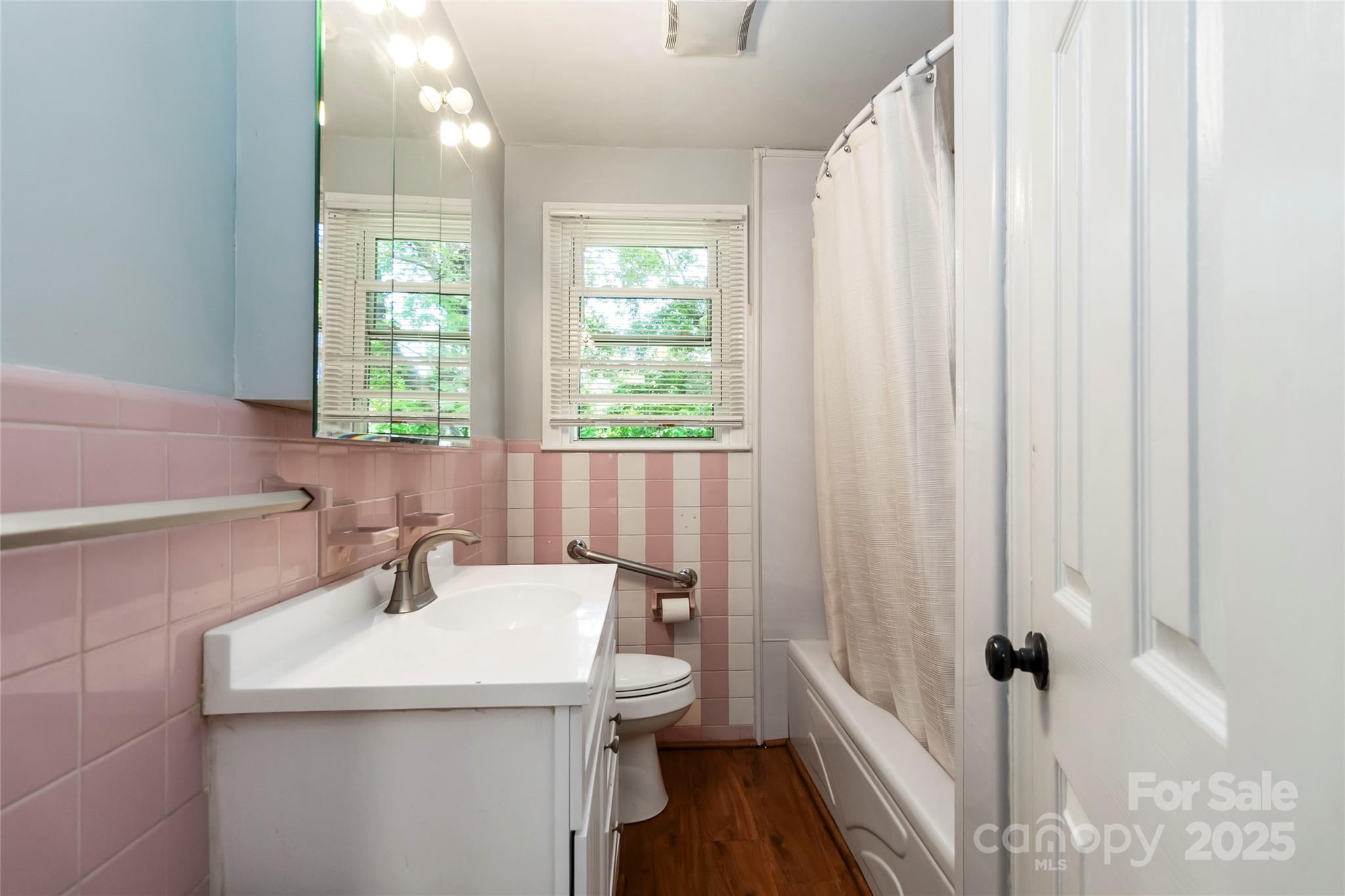 5111 Tewkesbury Road Property Photo 22