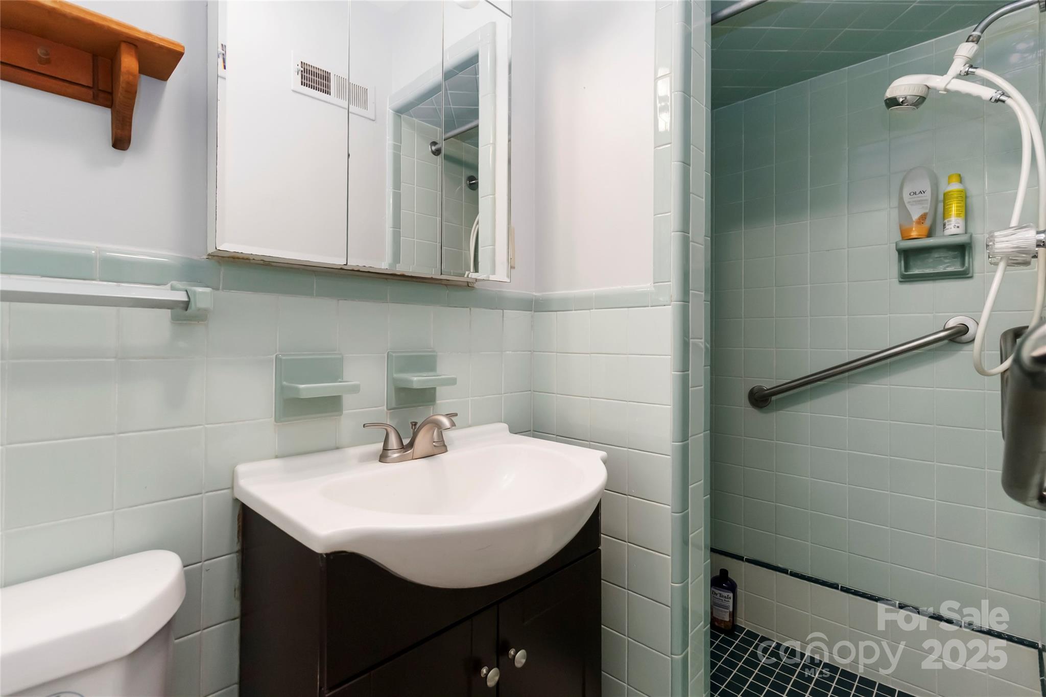 5111 Tewkesbury Road Property Photo 24