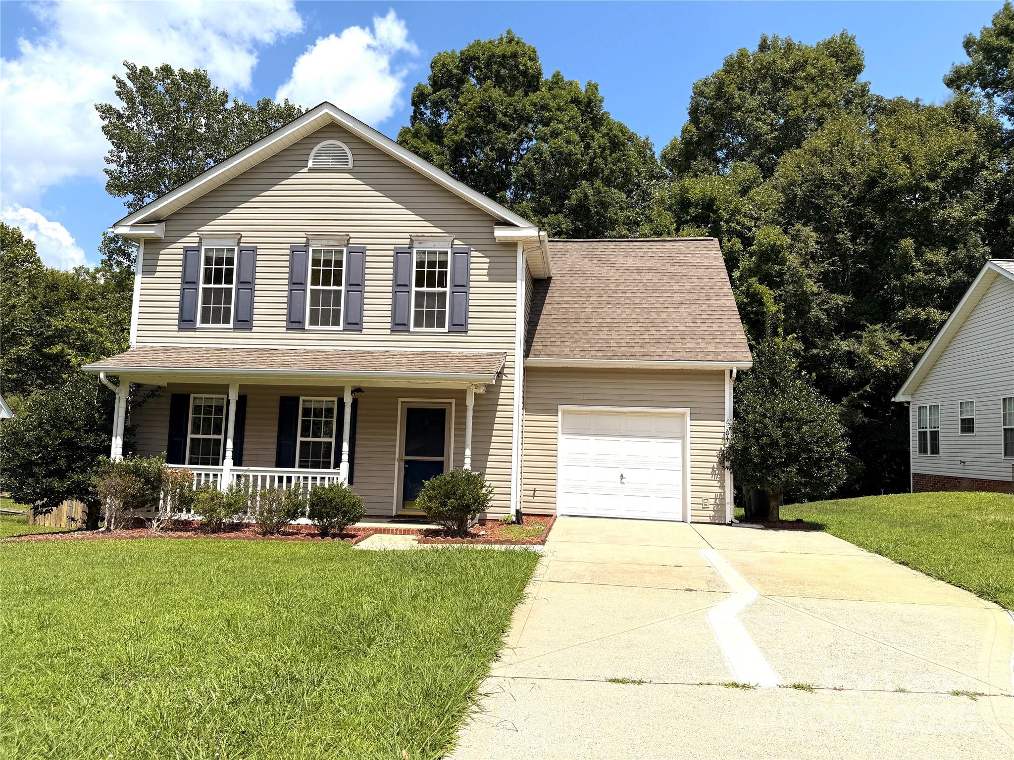 8804 Clifton Meadow Drive Property Photo 1
