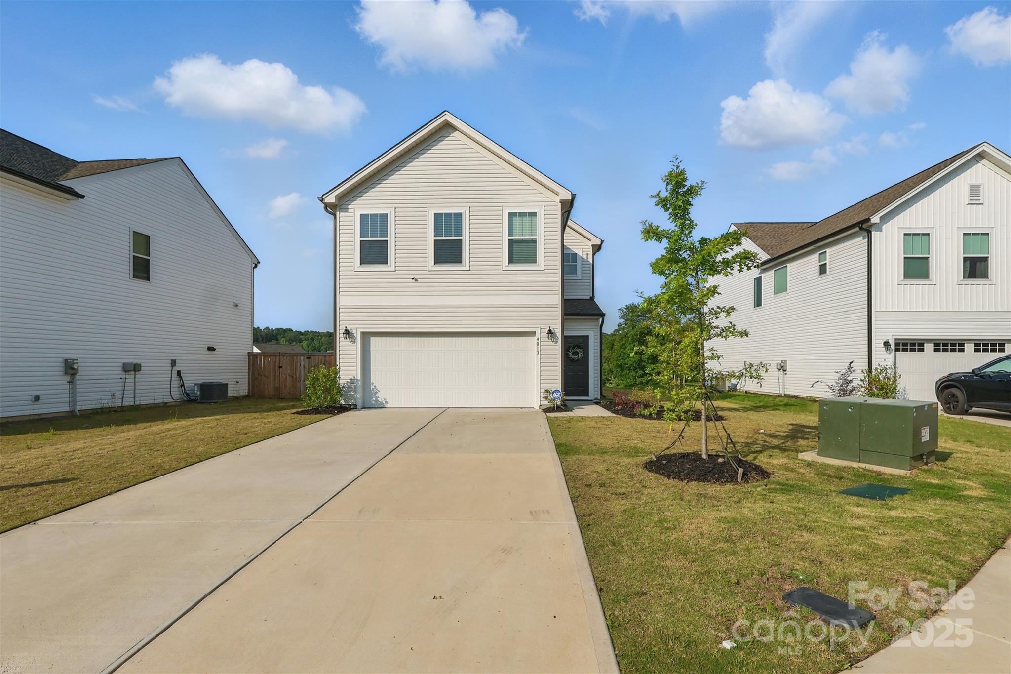 4013 Southern Pine Drive Property Photo 1