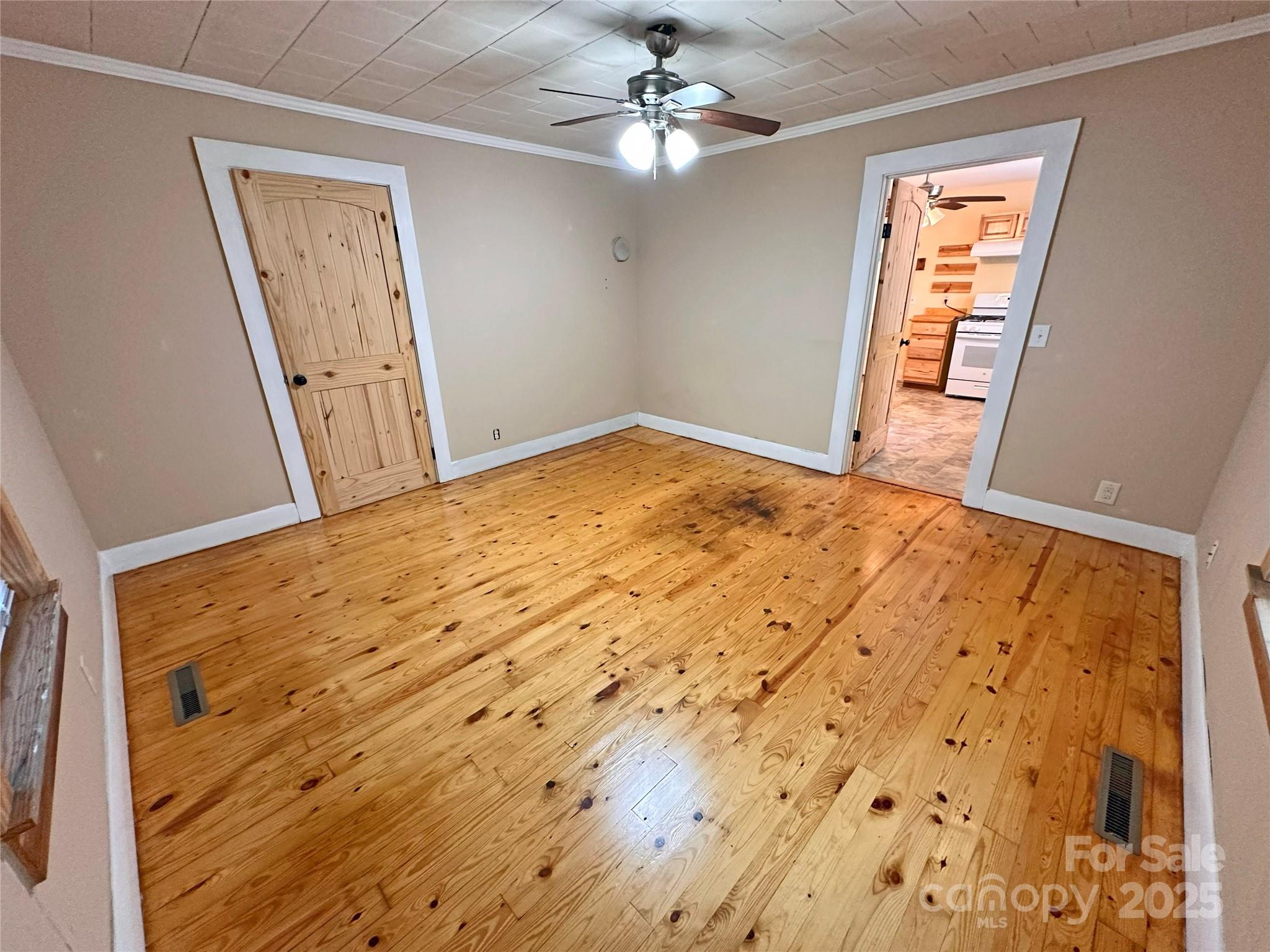 2131 E Nc 10 Highway Property Photo 11