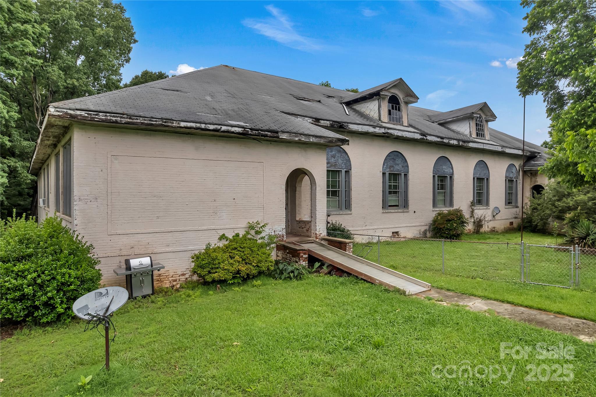 3372 Crouse School Road Property Photo 1