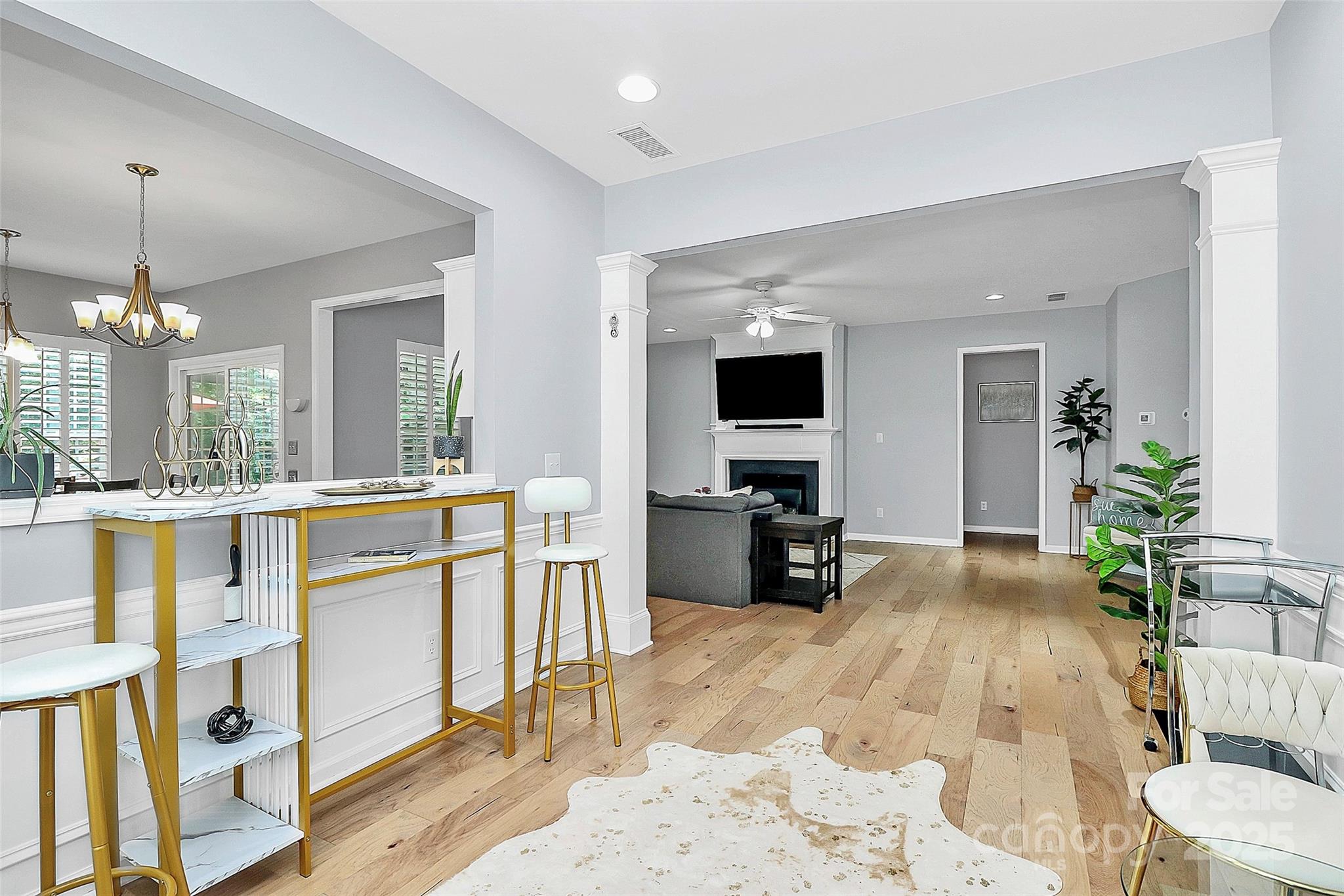 8722 Heron Glen Drive Property Photo 13