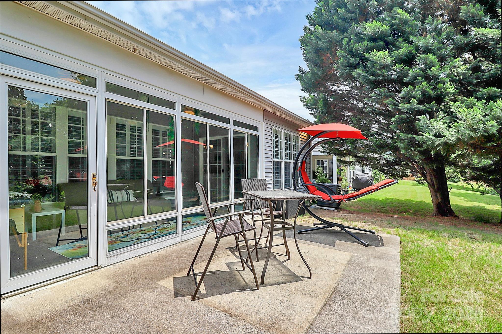 8722 Heron Glen Drive Property Photo 24