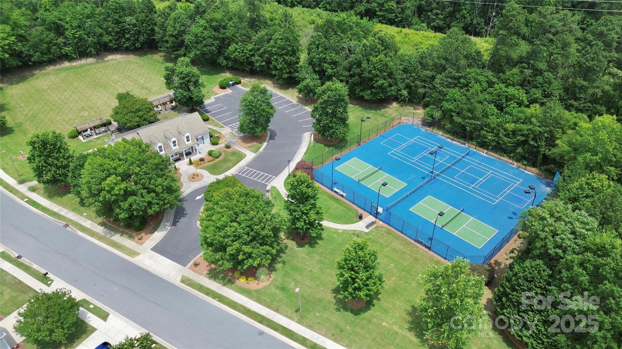 8722 Heron Glen Drive Property Photo 35