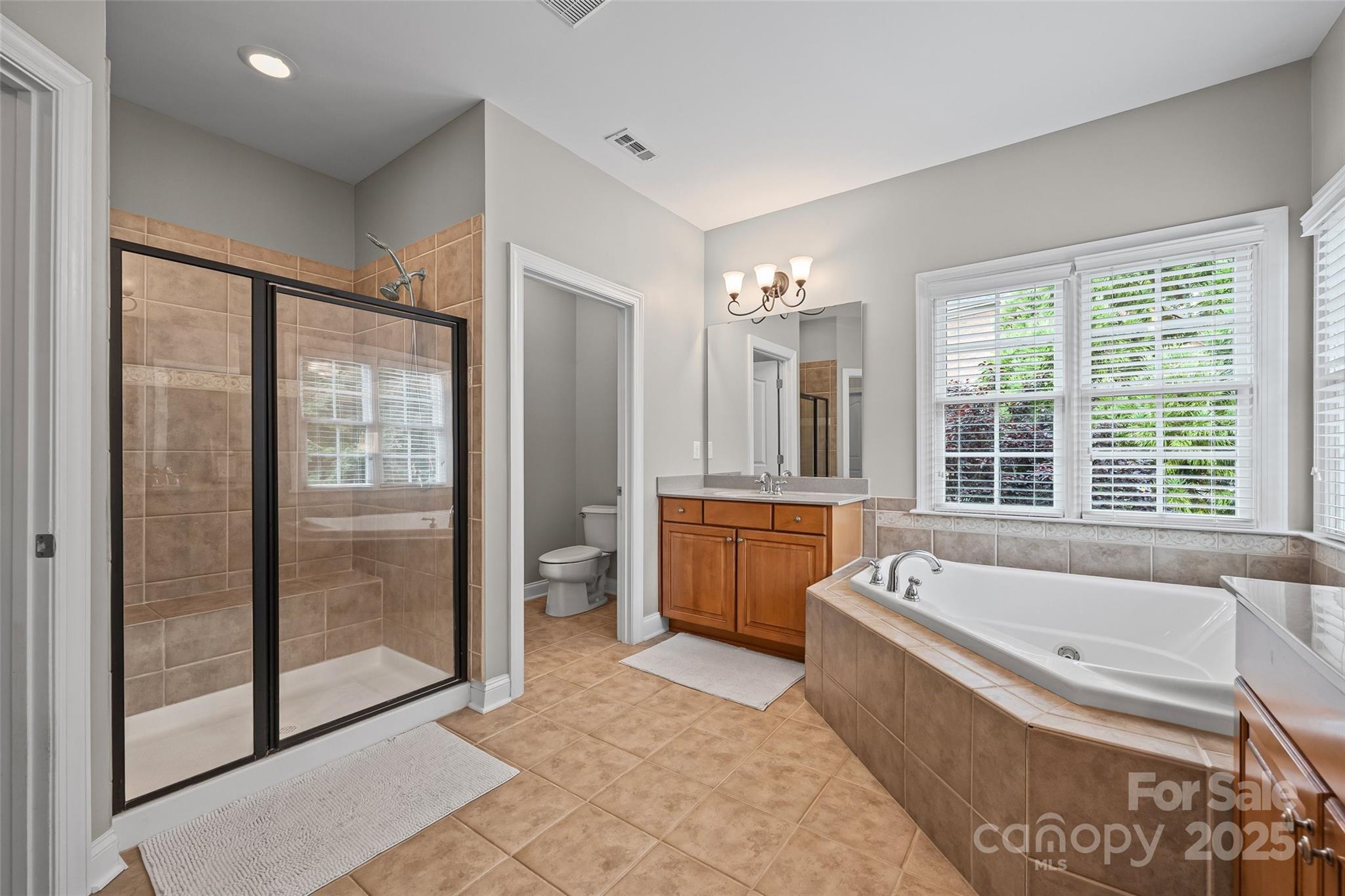 927 Cove Point Lane Property Photo 22