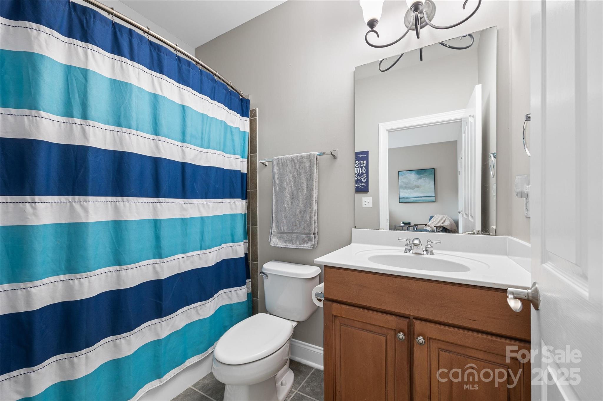 927 Cove Point Lane Property Photo 25