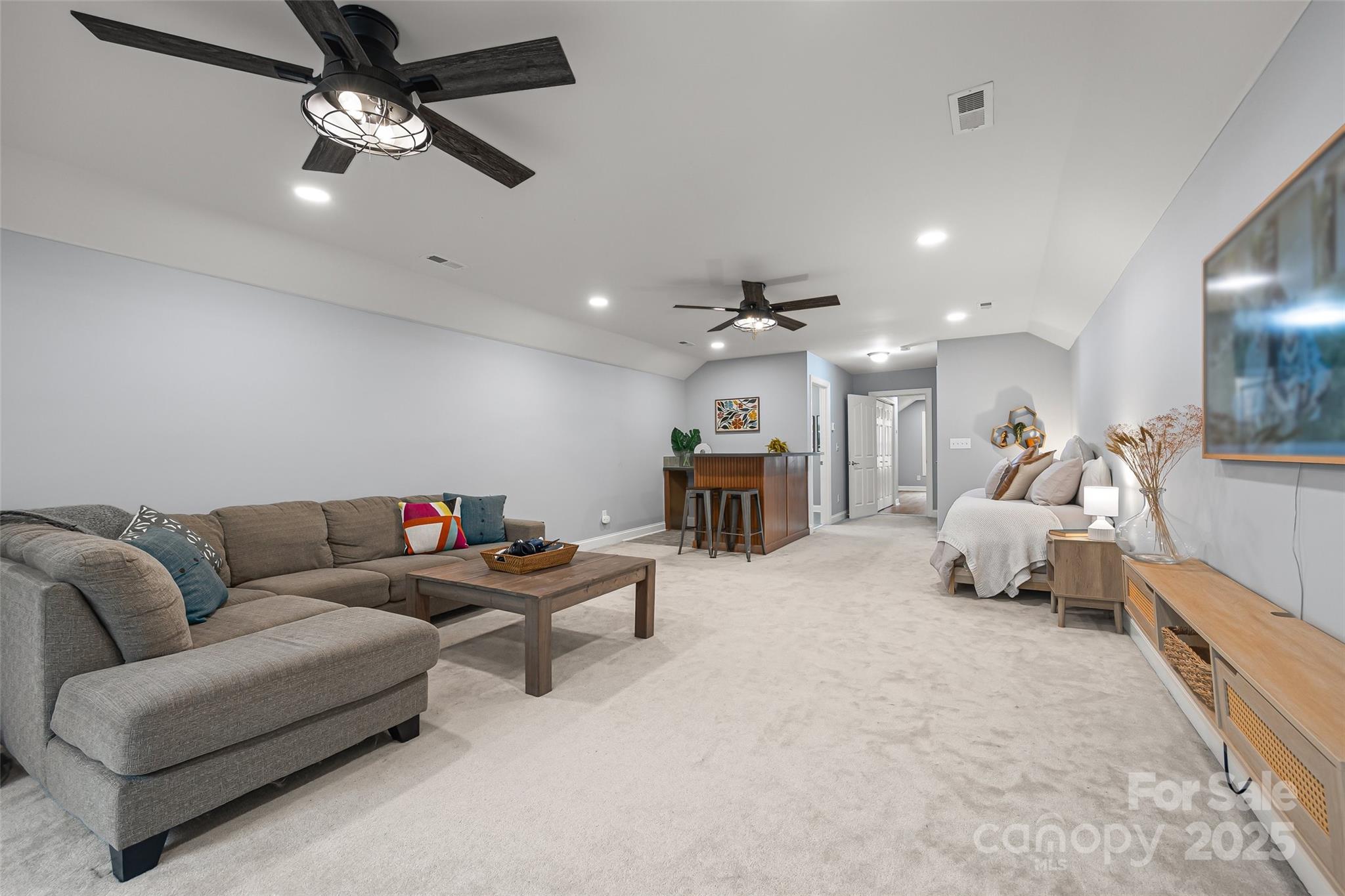 927 Cove Point Lane Property Photo 30