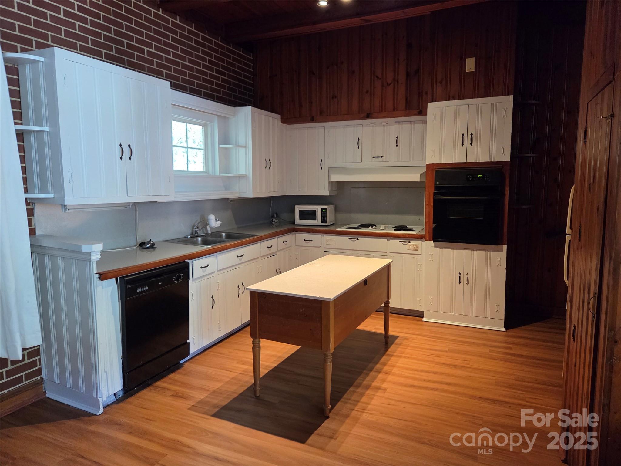 13612 S Old Statesville Road Property Photo 7