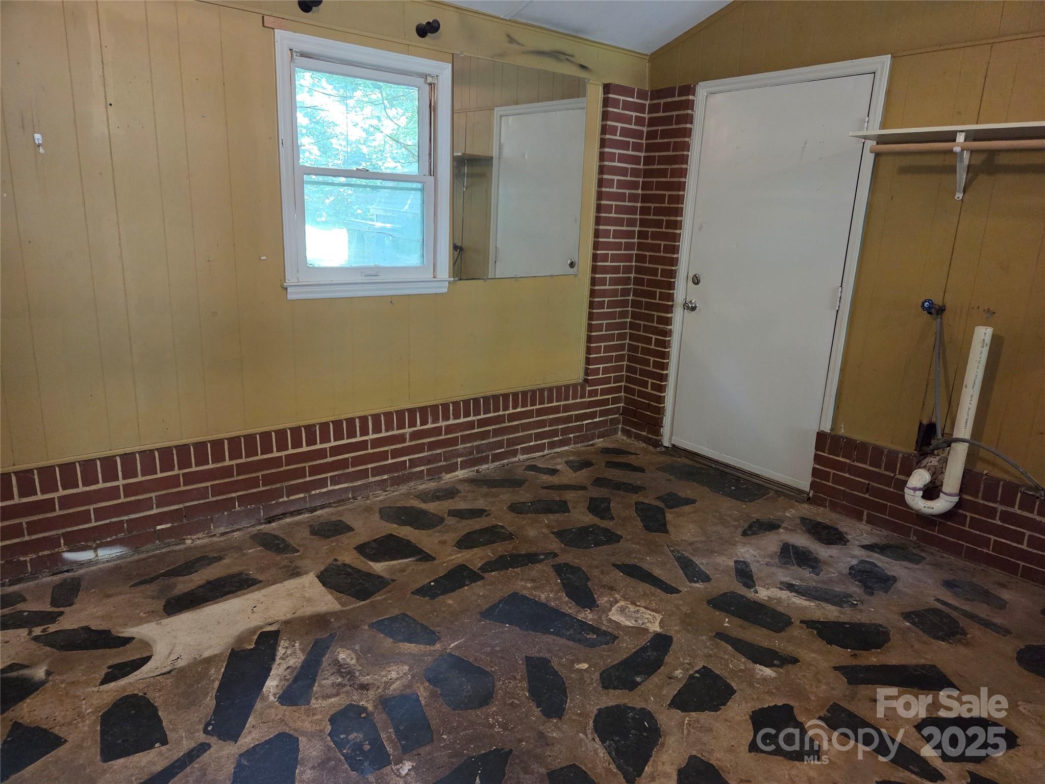 13612 S Old Statesville Road Property Photo 9