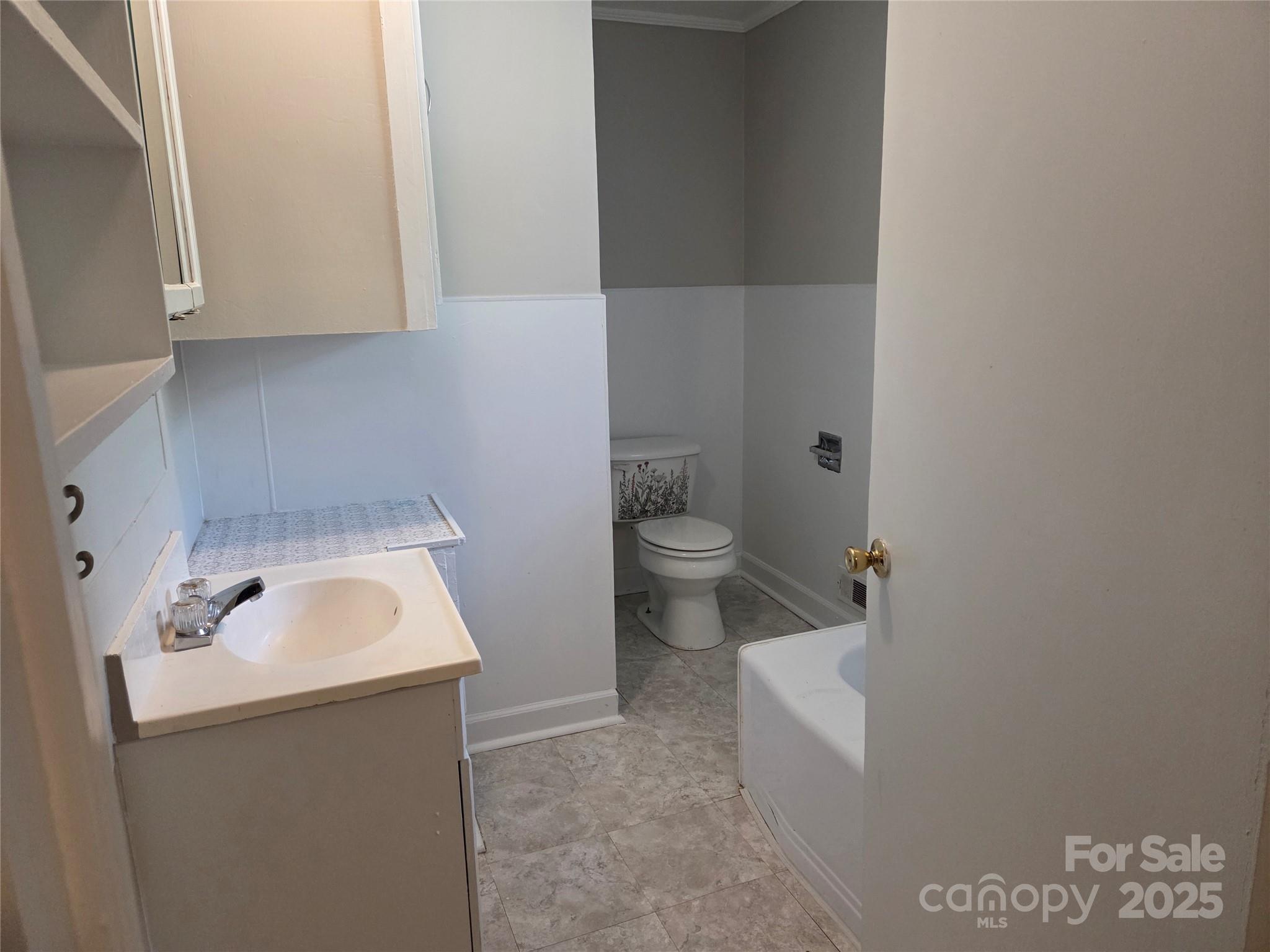 13612 S Old Statesville Road Property Photo 11