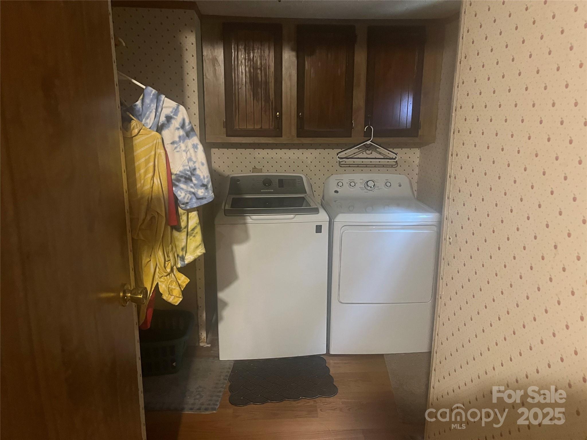 12414 Buxton Drive Property Photo 8