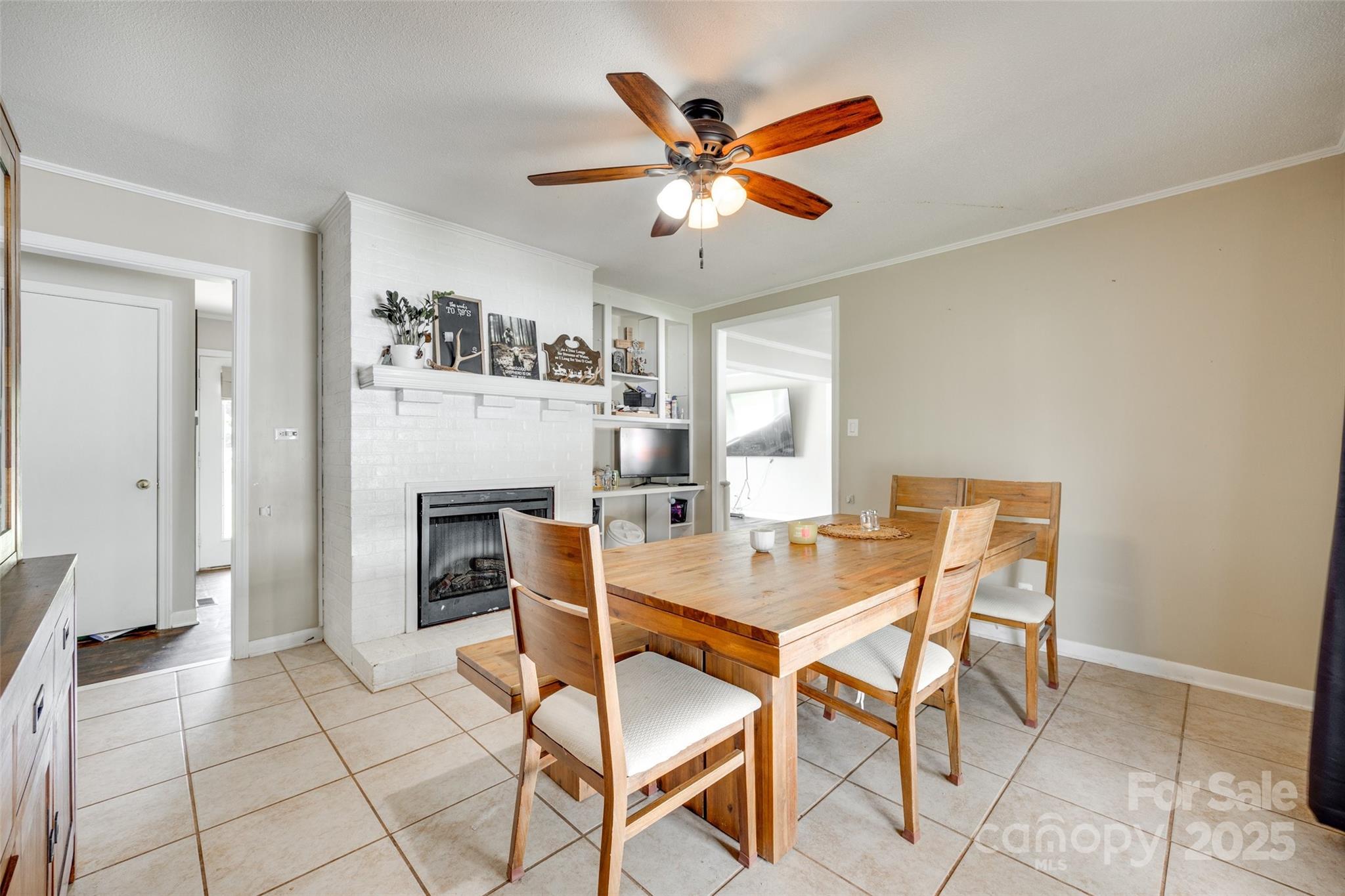 739 Springdale Road Property Photo 11