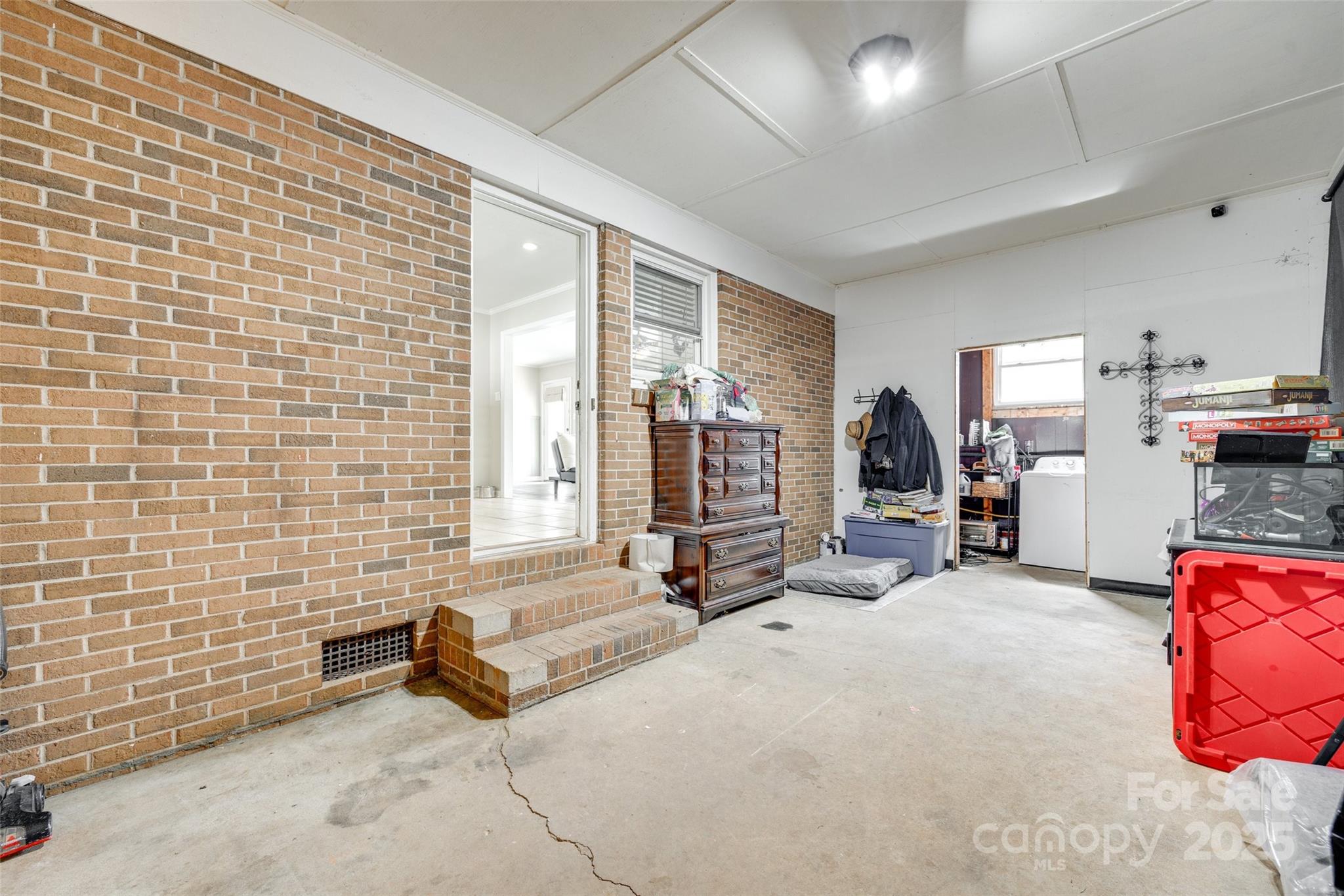 739 Springdale Road Property Photo 21
