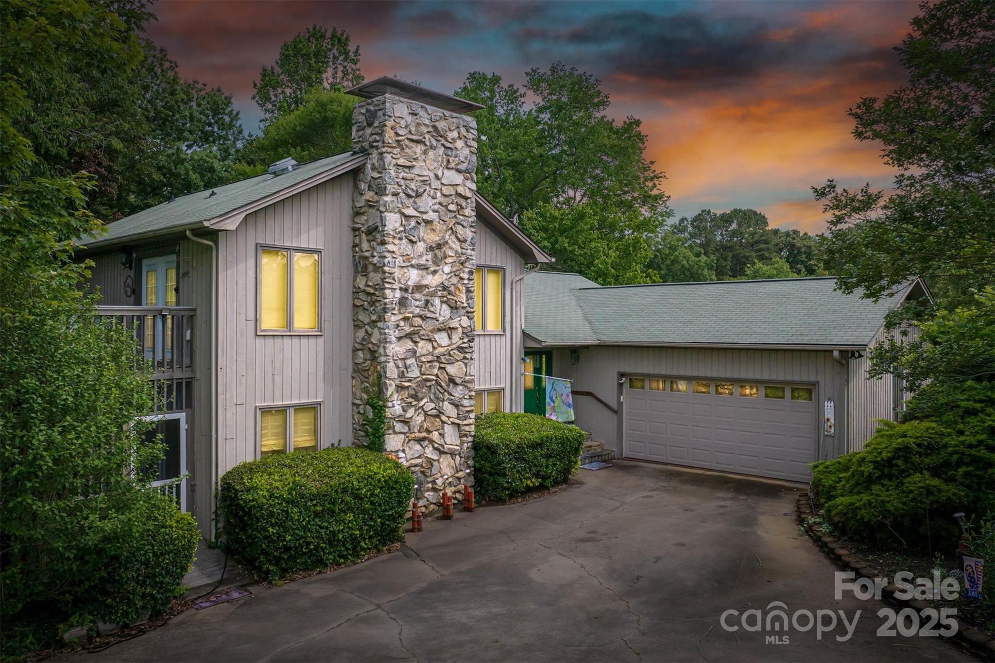 40 Old Field Road Property Photo 1