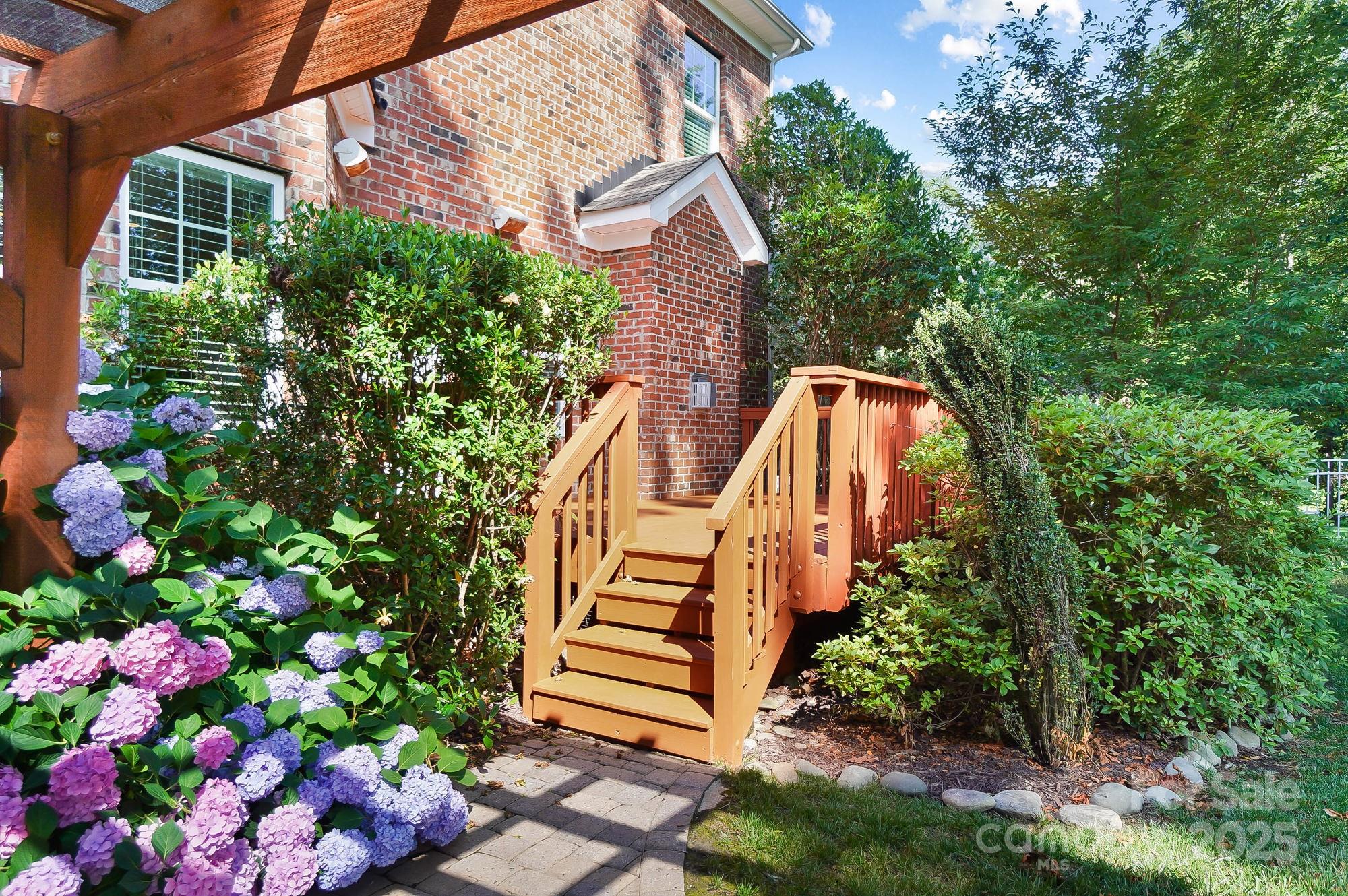 4009 Oxford Mill Road Property Photo 4