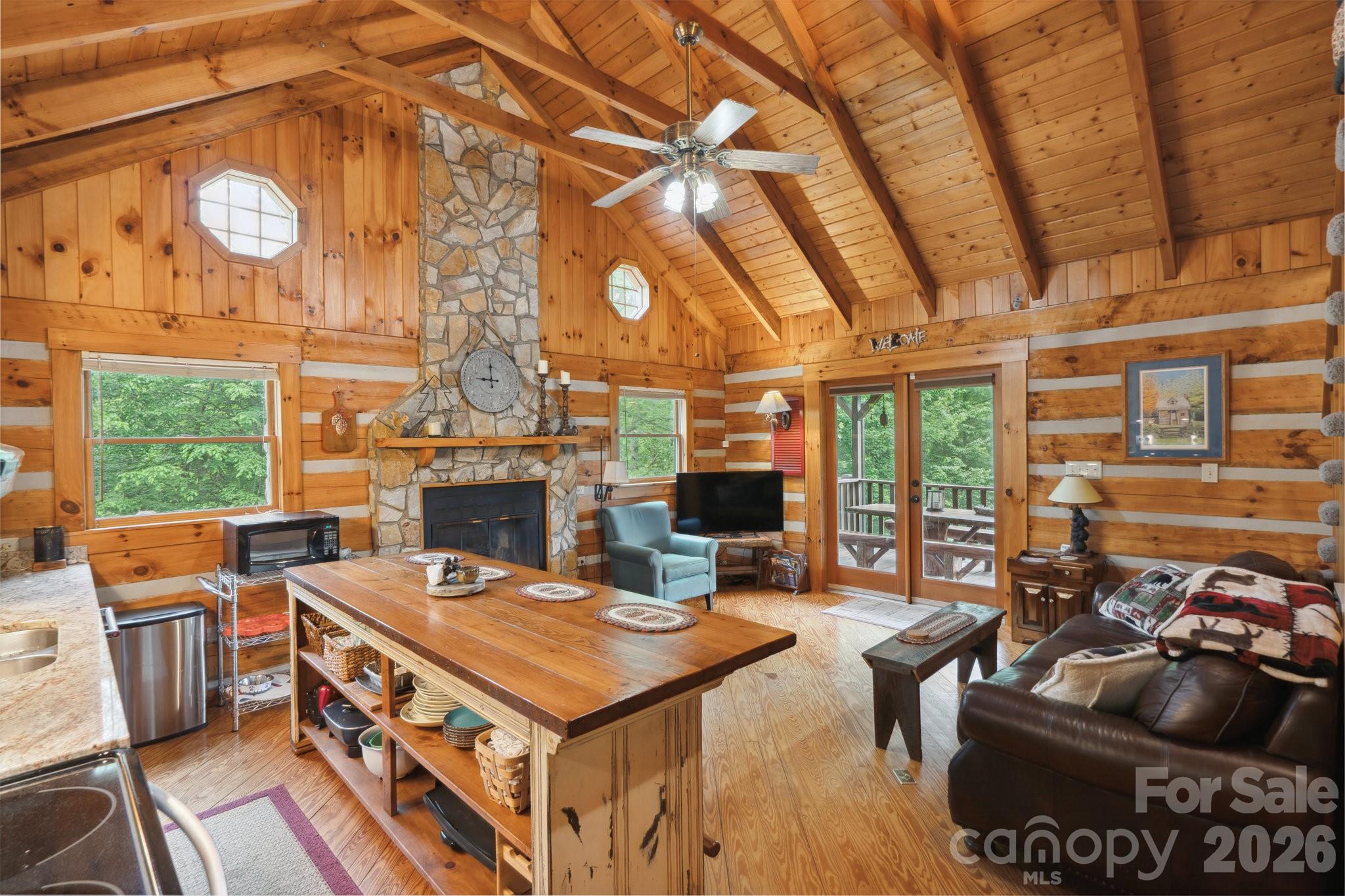 710 River Hills Road Property Photo 7