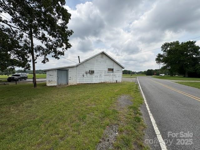 663 Oak Grove Road Property Photo 7