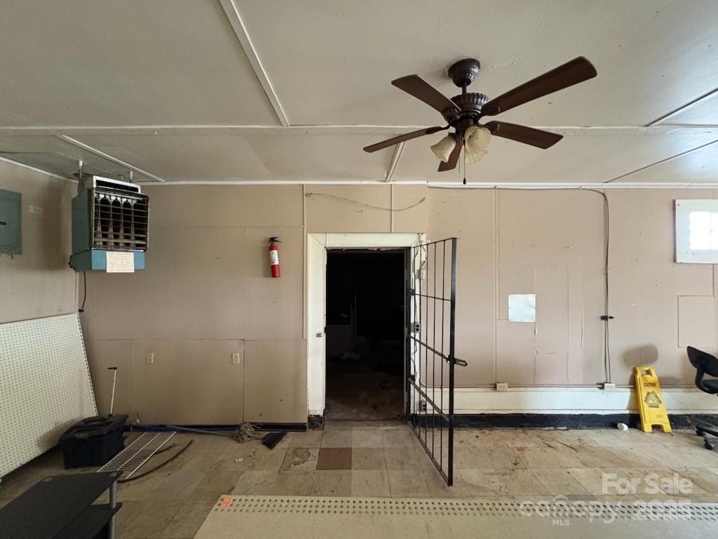 663 Oak Grove Road Property Photo 12