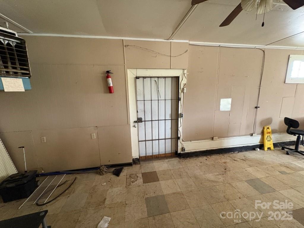 663 Oak Grove Road Property Photo 13