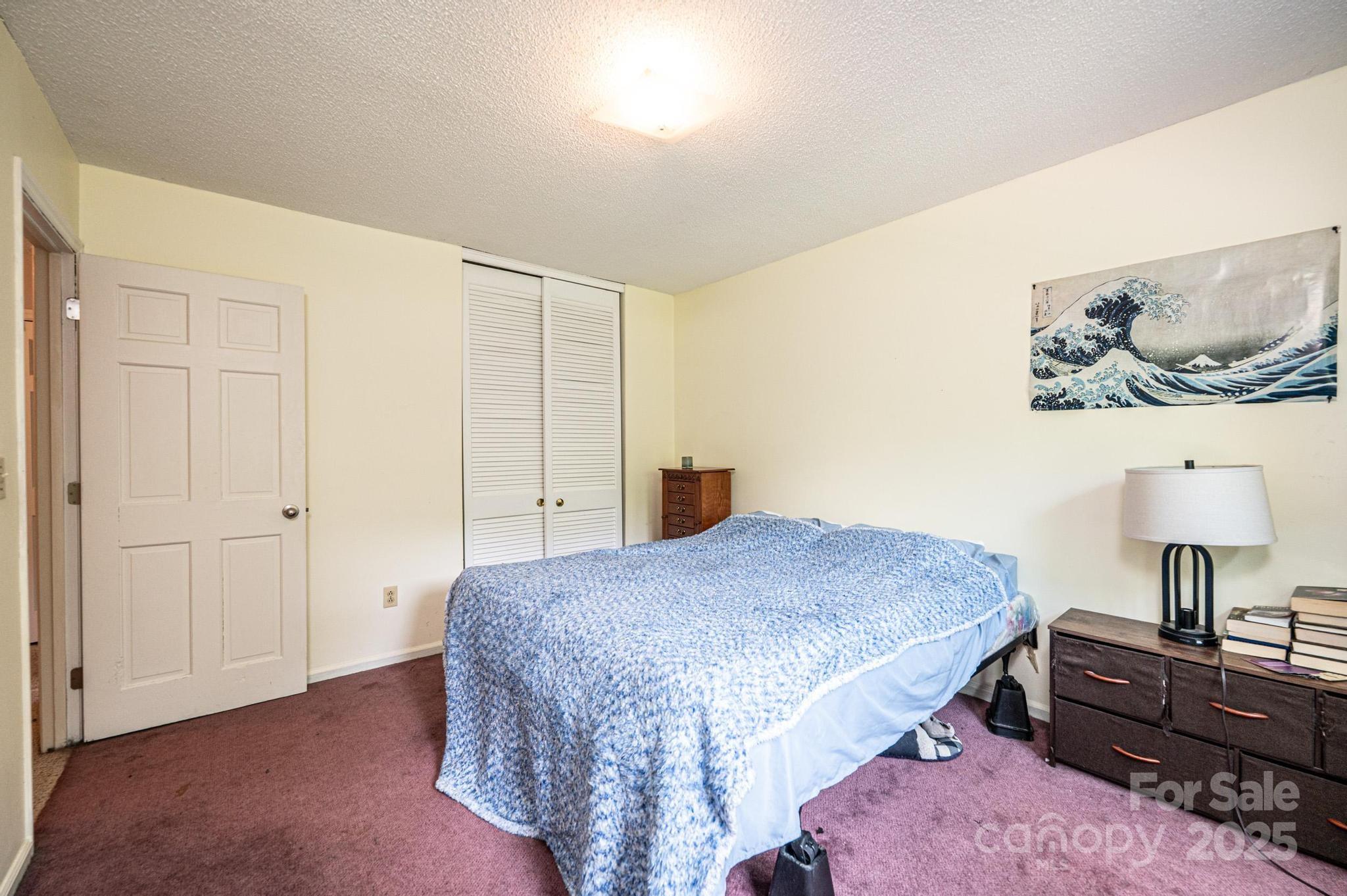 5516 Northwood Drive Property Photo 17