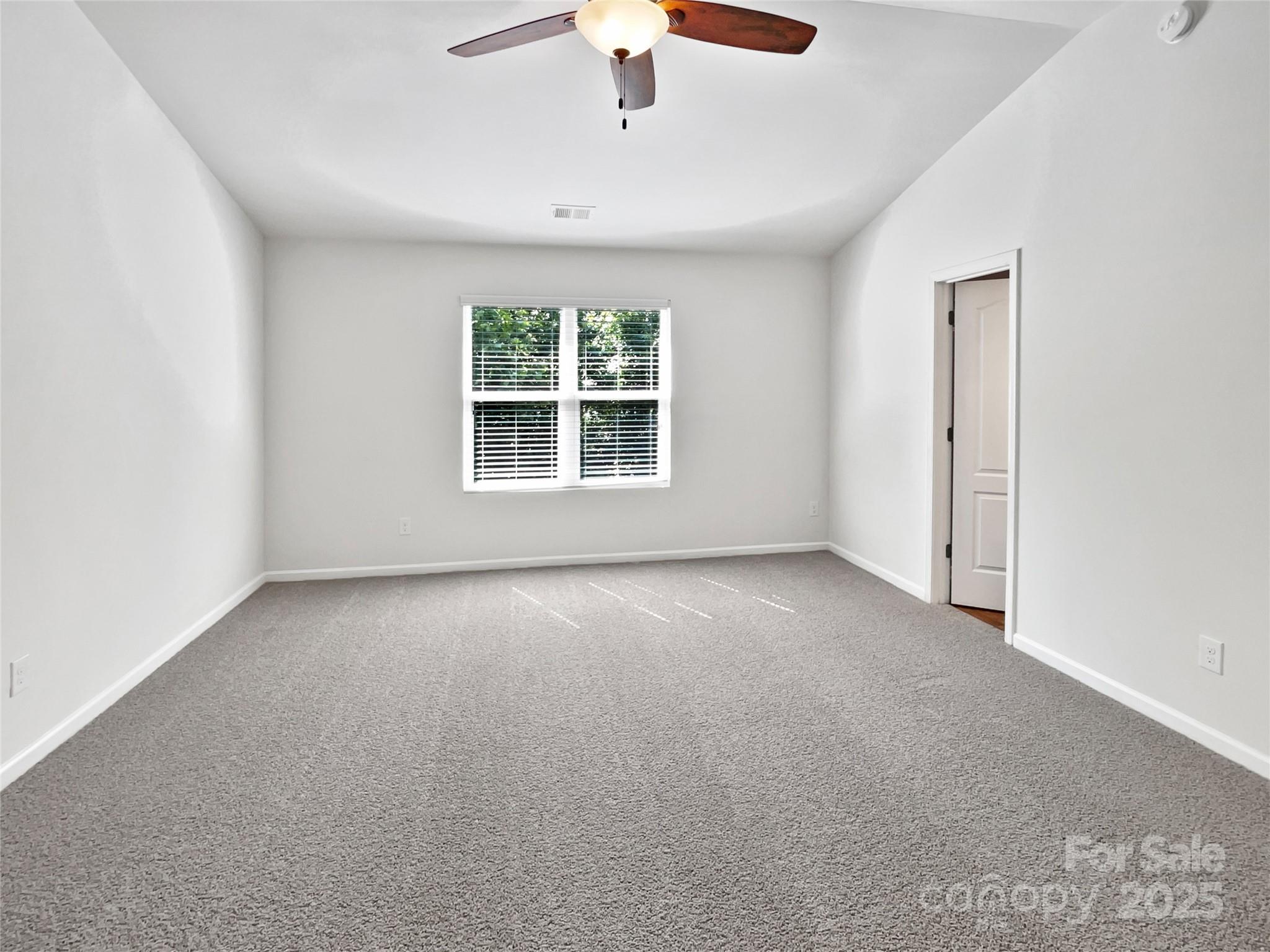 108 Greenway View Court Property Photo 20