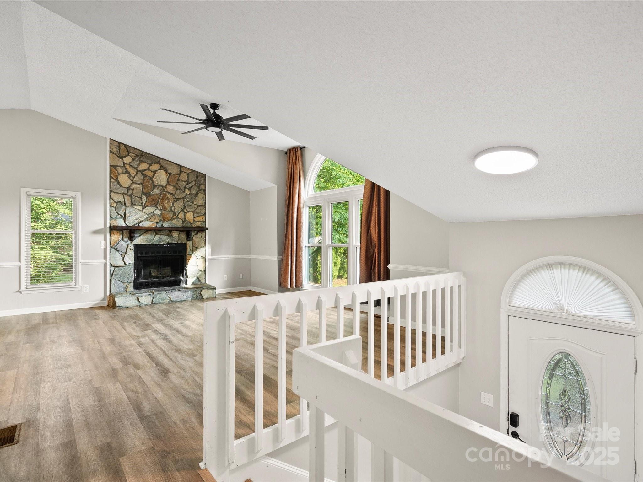 3124 5th Street Place Property Photo 4