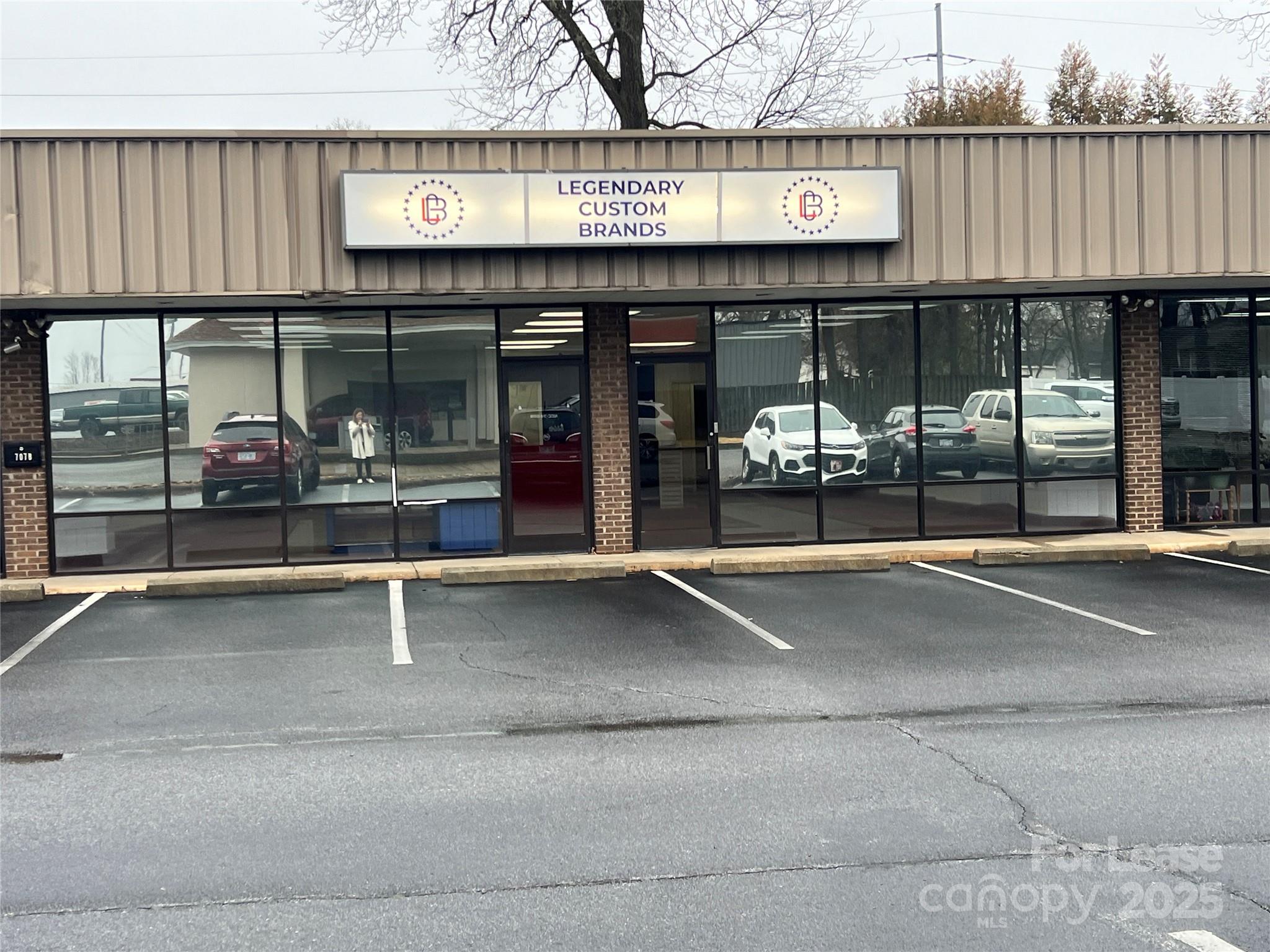 707 Se Lafayette Street C/3 Property Photo 2