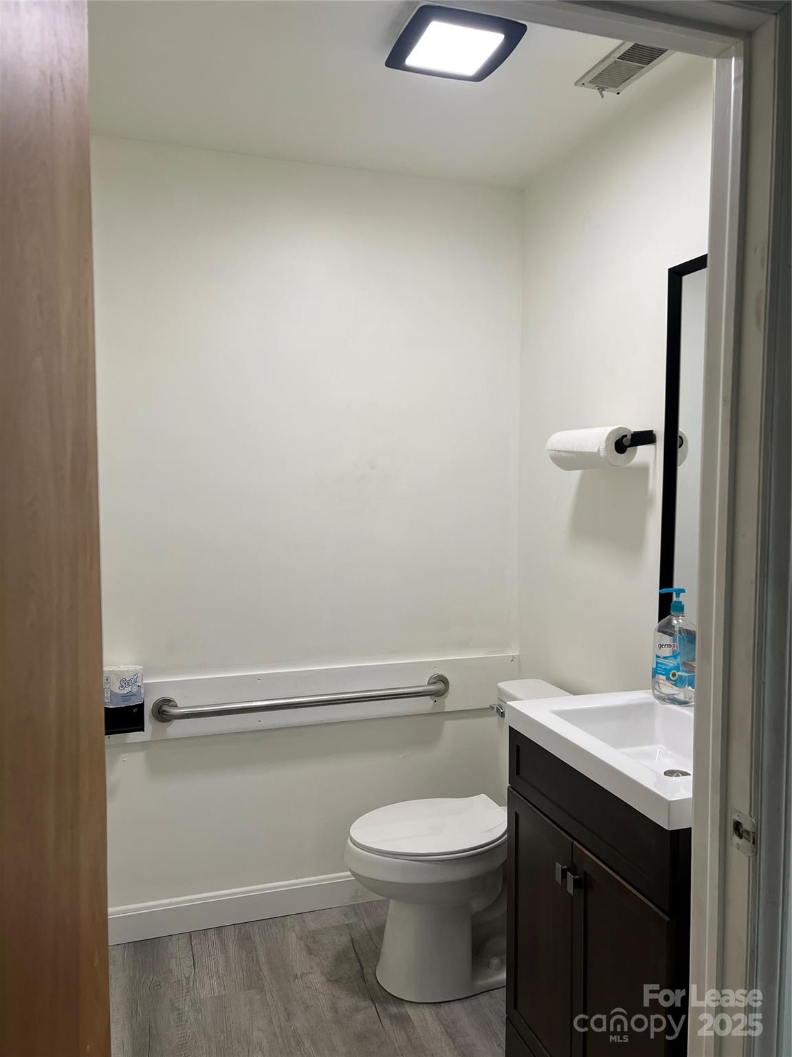 707 Se Lafayette Street C/3 Property Photo 6