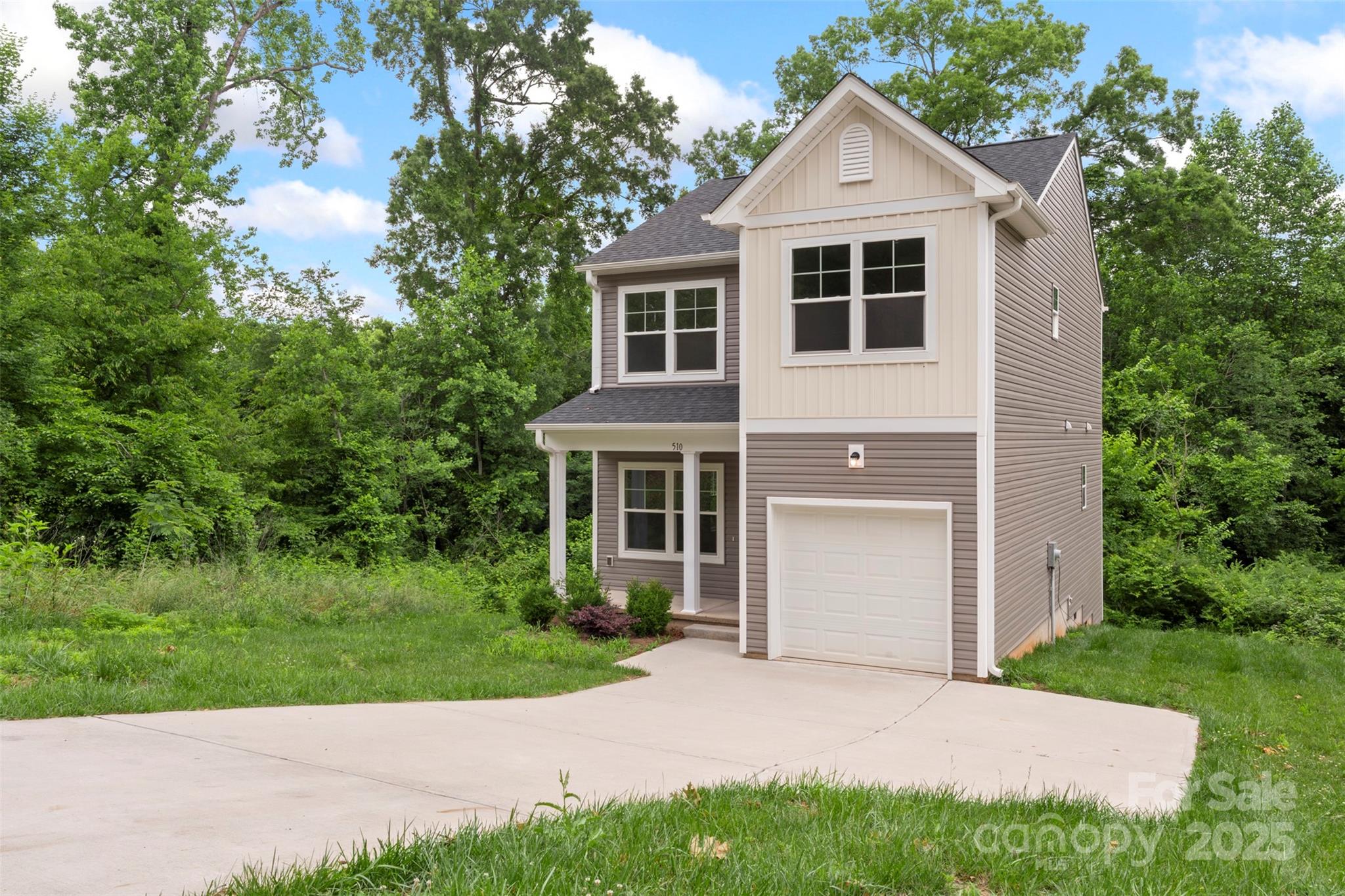 510 3rd Street Property Photo 4