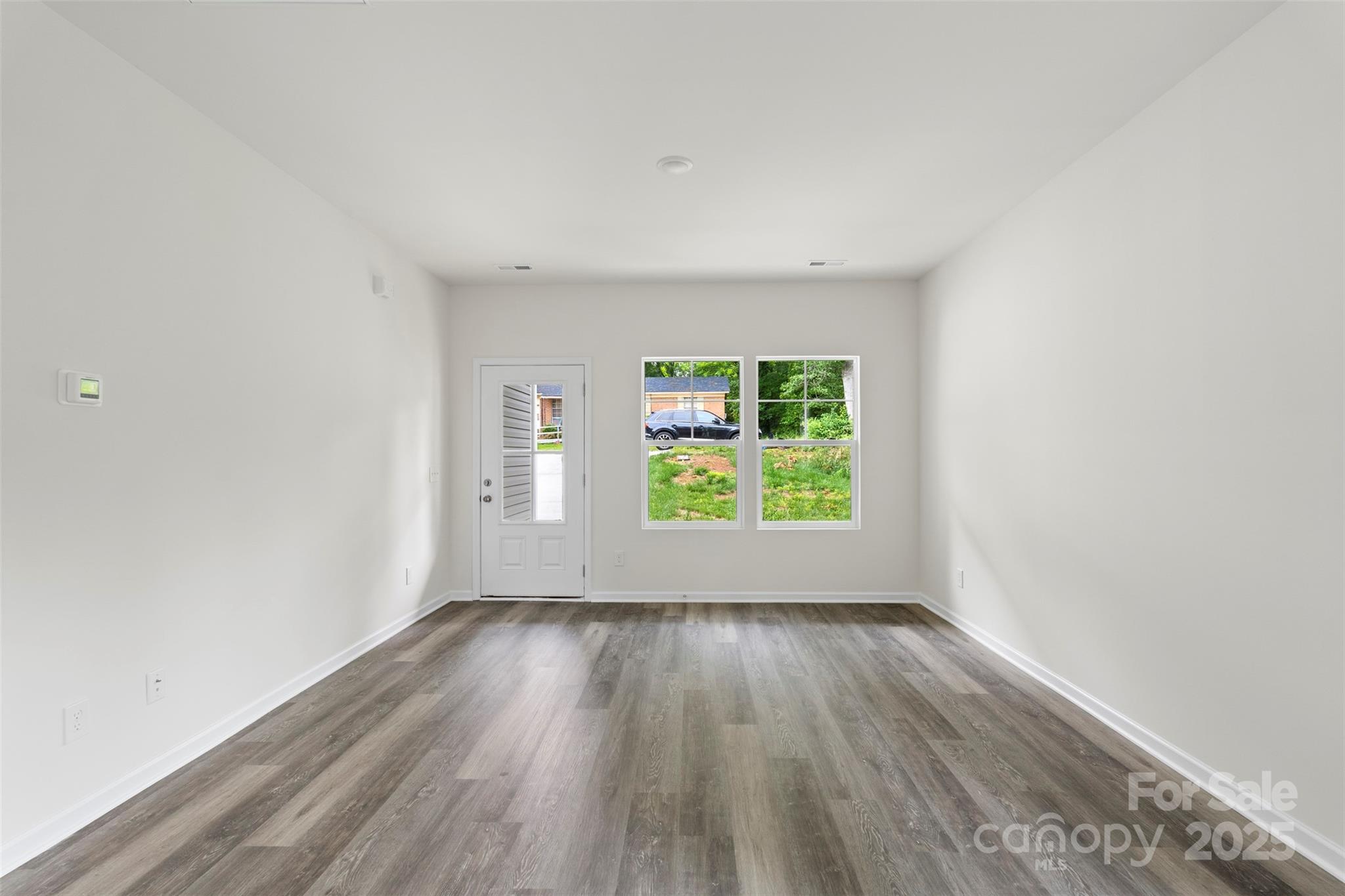 510 3rd Street Property Photo 10