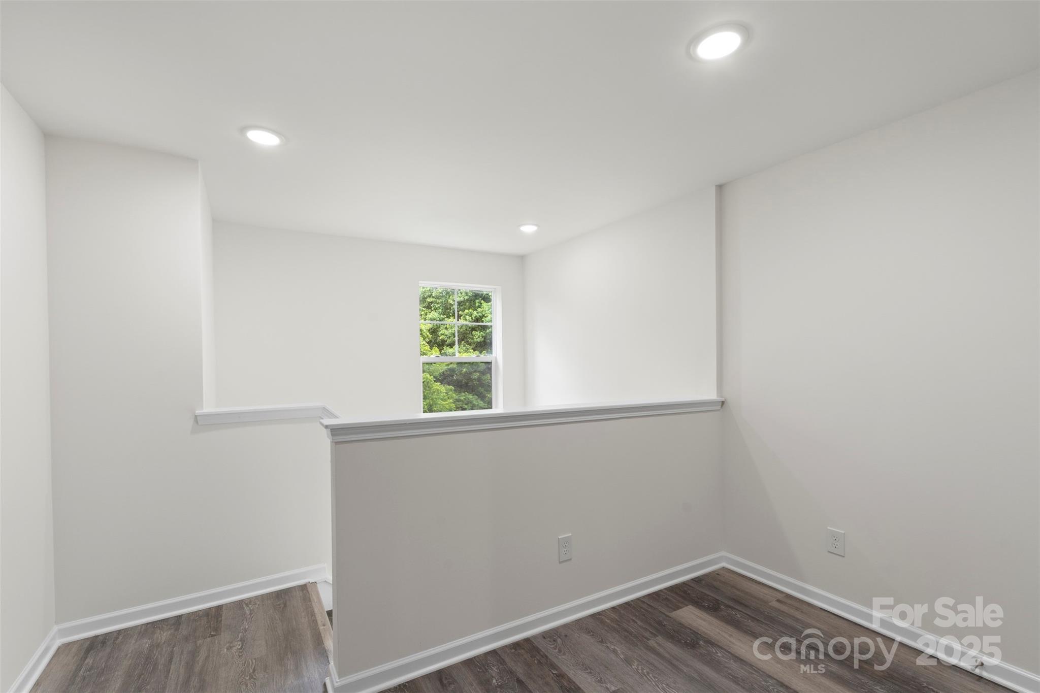 510 3rd Street Property Photo 21