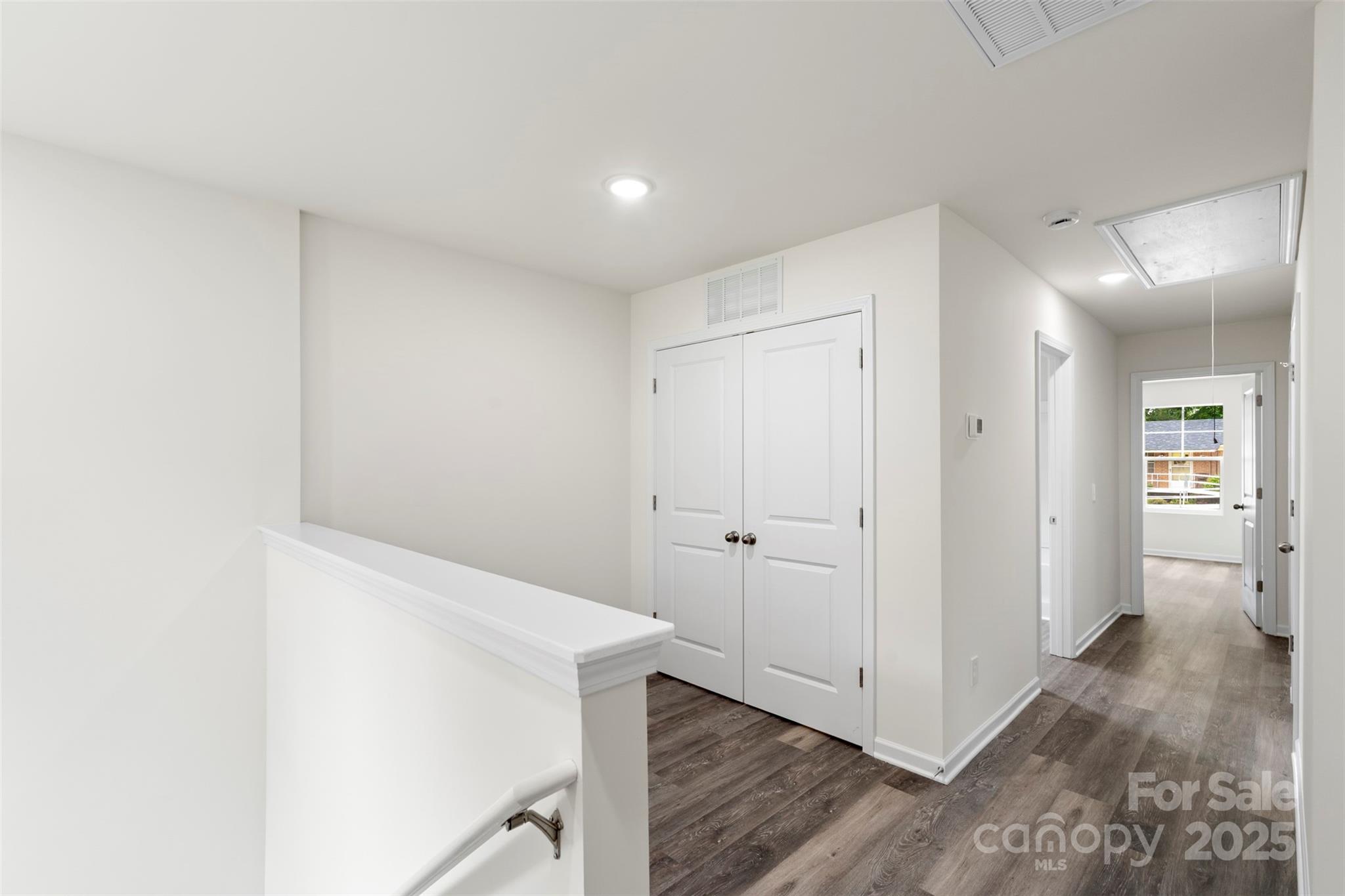 510 3rd Street Property Photo 22